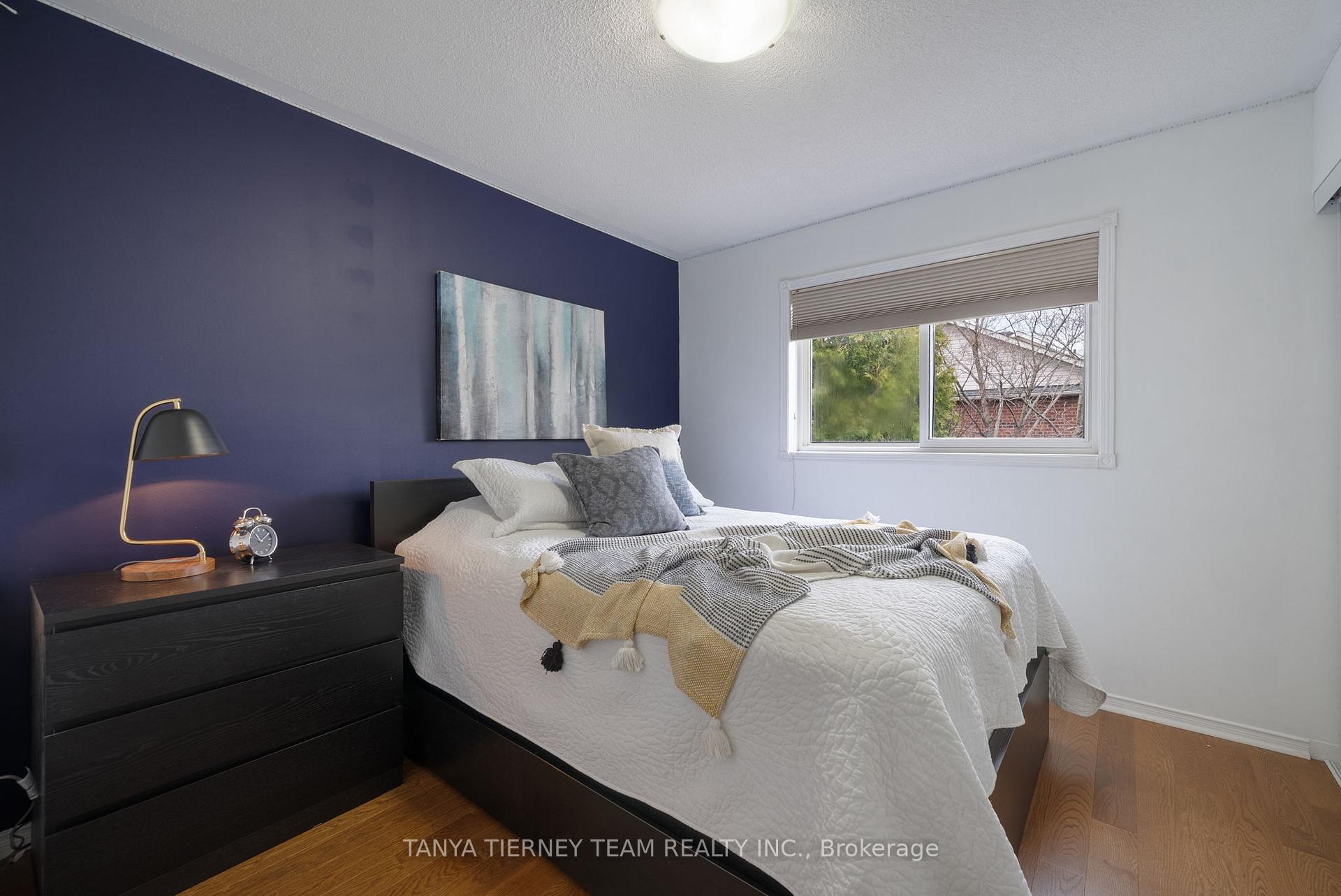 Photo 15 of 62 Wessex Drive, Whitby, Brooklin — HOMEH