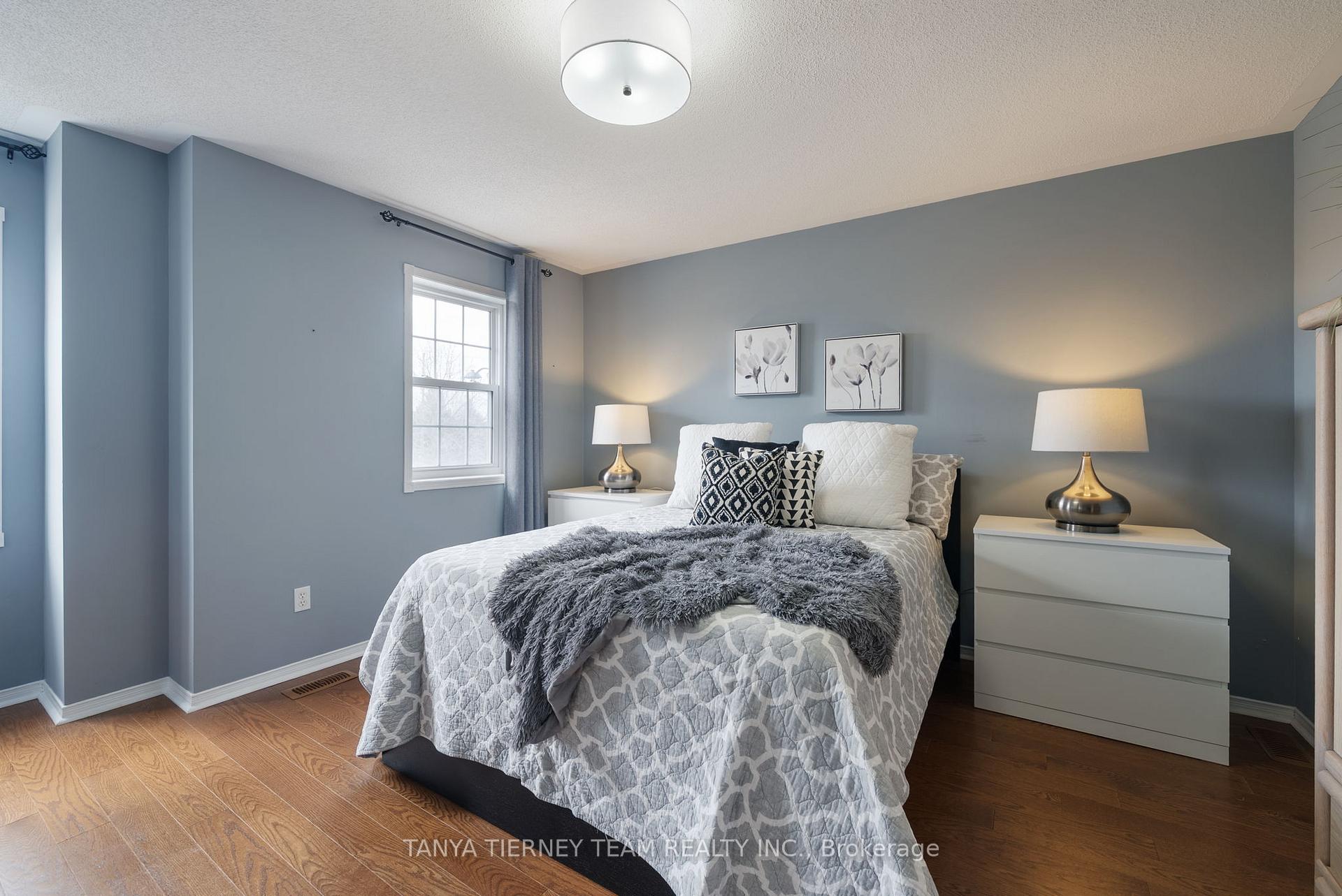Photo 19 of 62 Wessex Drive, Whitby, Brooklin — HOMEH