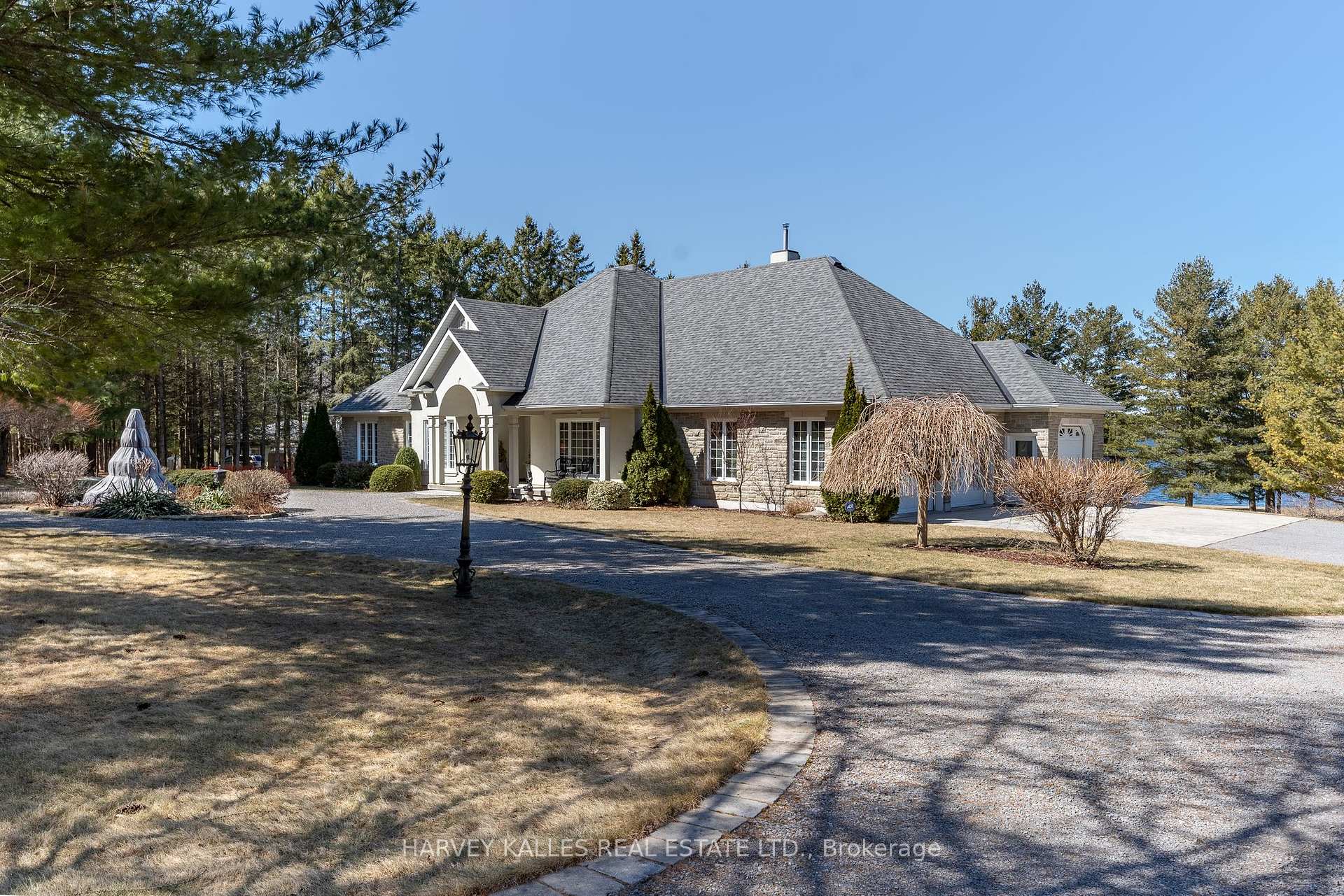 Front of 3605 County Rd 7