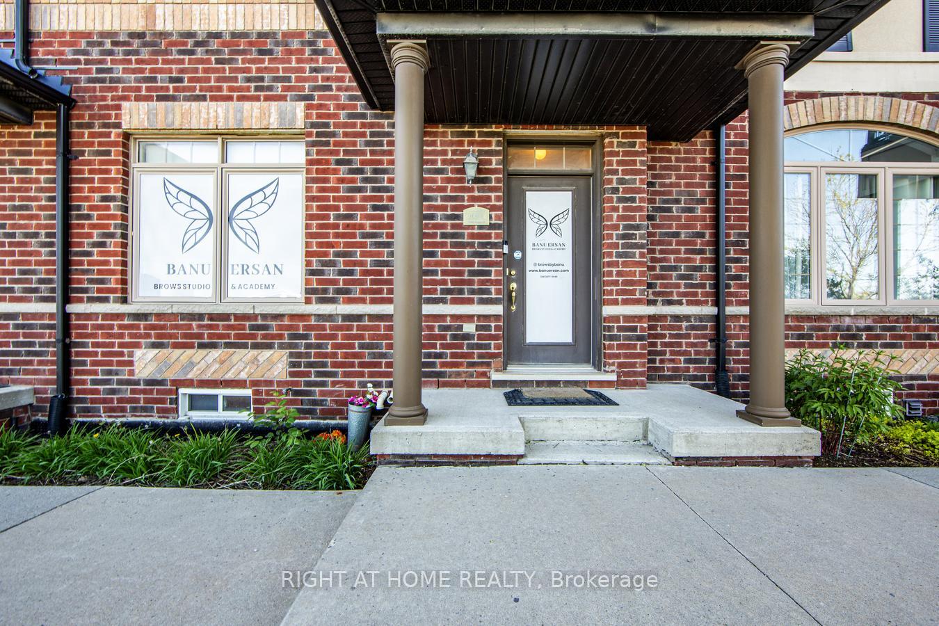 Photo 3 of 10390 Keele Street, Vaughan, Maple — HOMEH