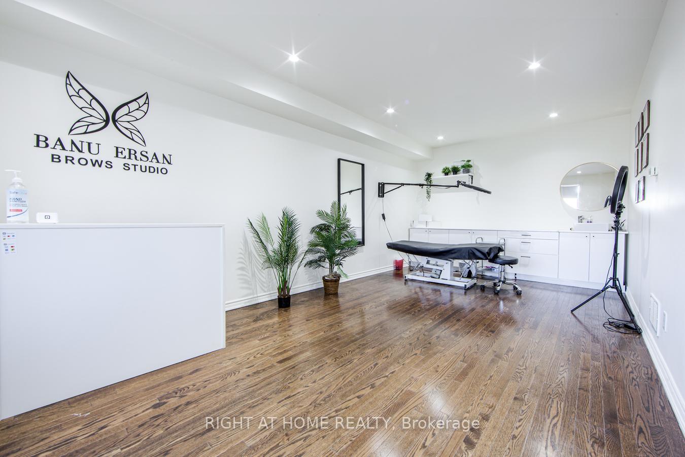 Photo 6 of 10390 Keele Street, Vaughan, Maple — HOMEH