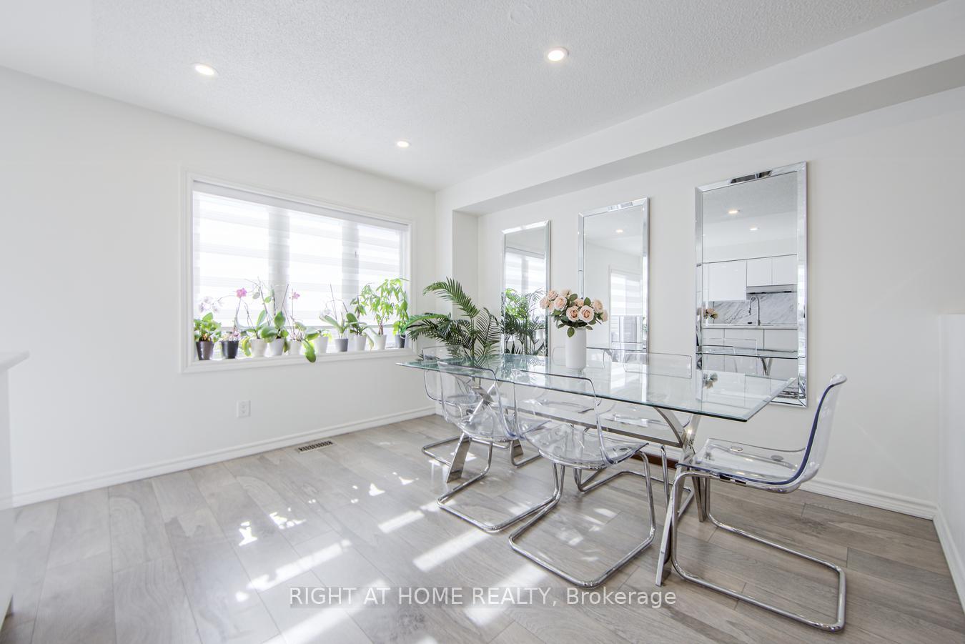 Photo 14 of 10390 Keele Street, Vaughan, Maple — HOMEH