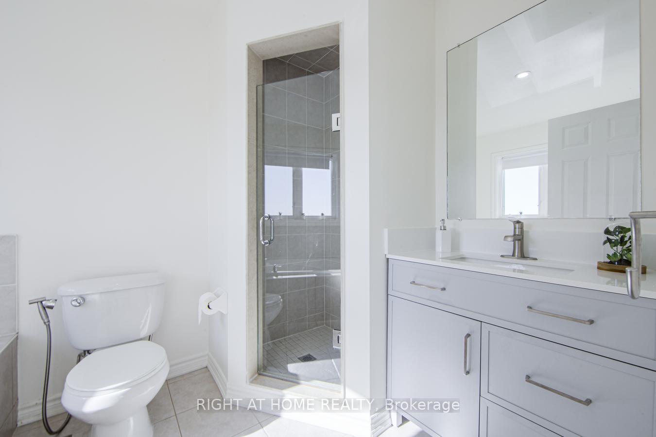 Photo 32 of 10390 Keele Street, Vaughan, Maple — HOMEH