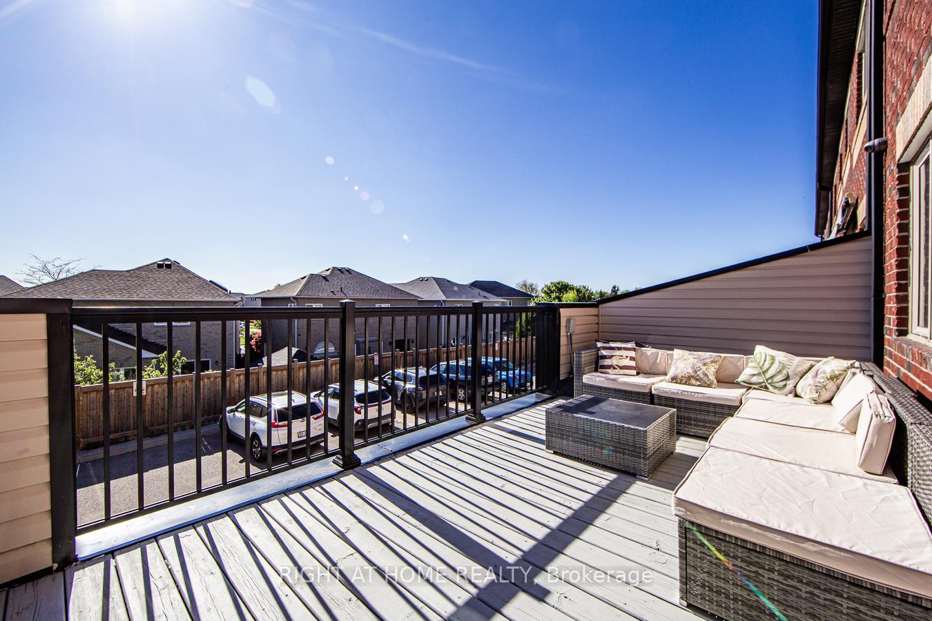 Photo 46 of 10390 Keele Street, Vaughan, Maple — HOMEH