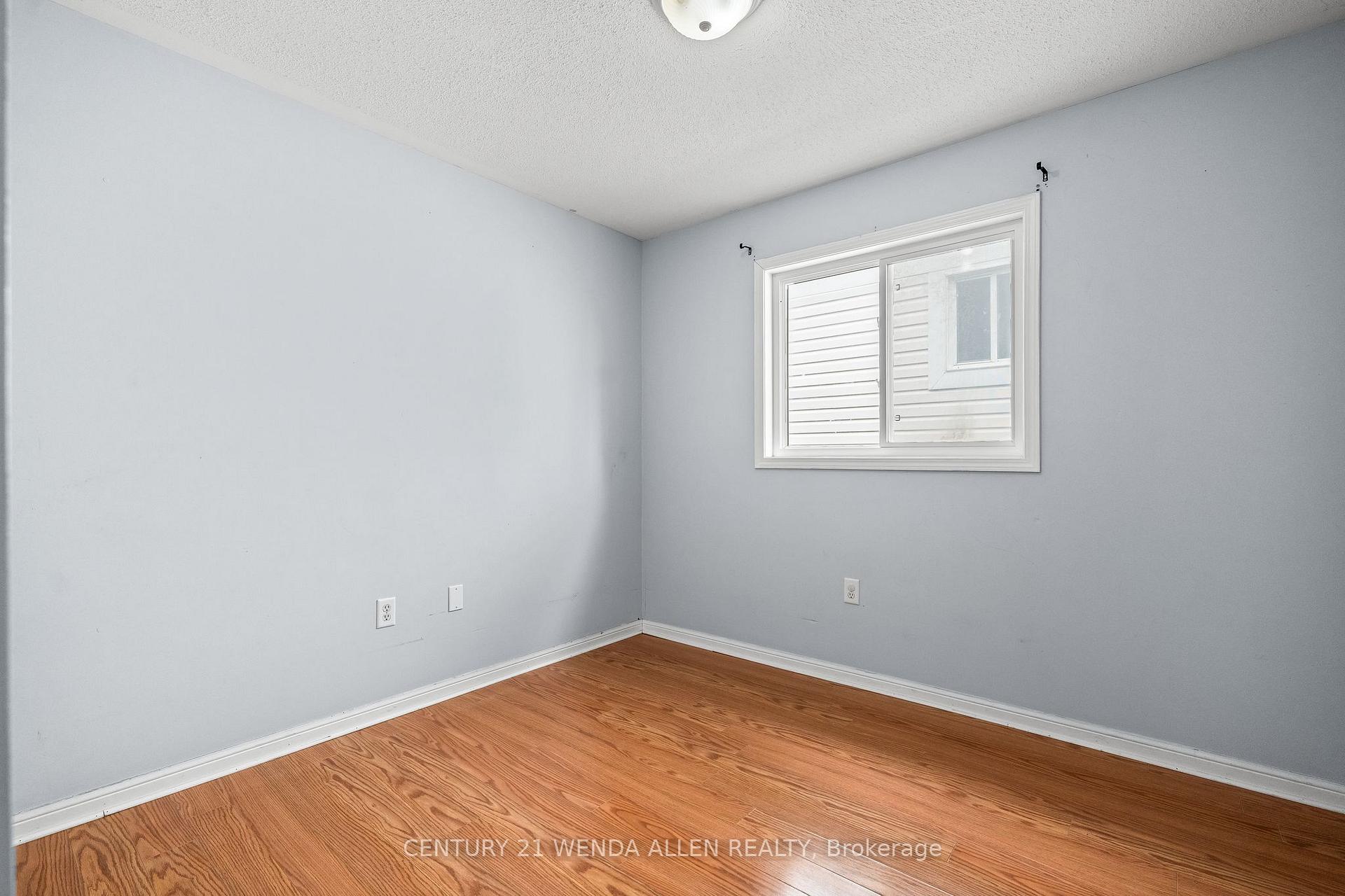 Photo 23 of 956 Townline Road S, Oshawa, Donevan — HOMEH