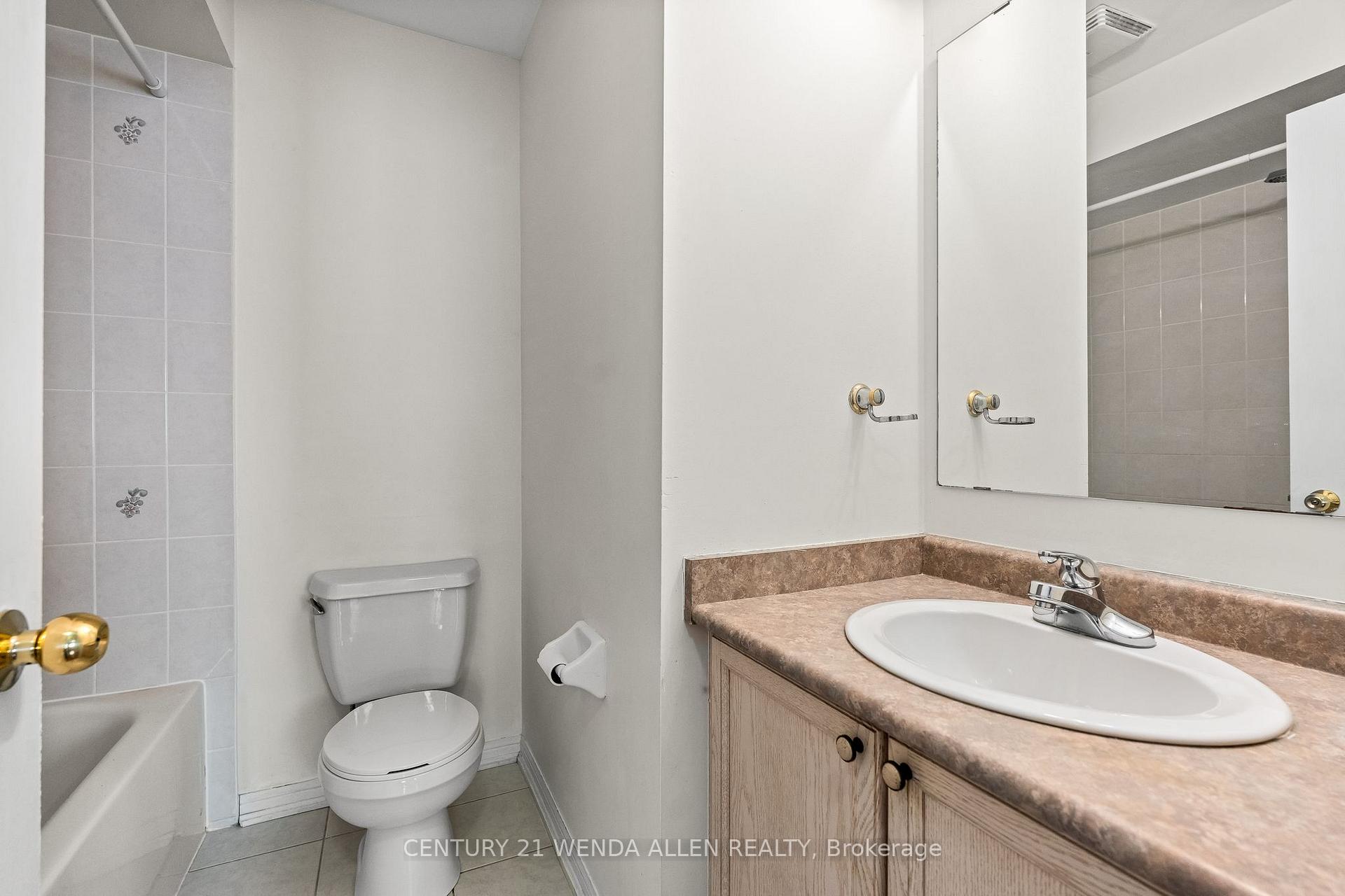 Photo 25 of 956 Townline Road S, Oshawa, Donevan — HOMEH