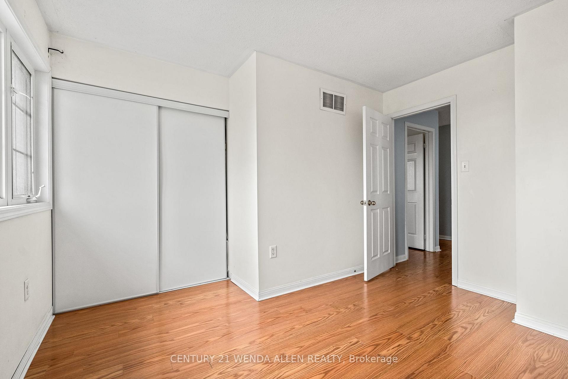Photo 29 of 956 Townline Road S, Oshawa, Donevan — HOMEH