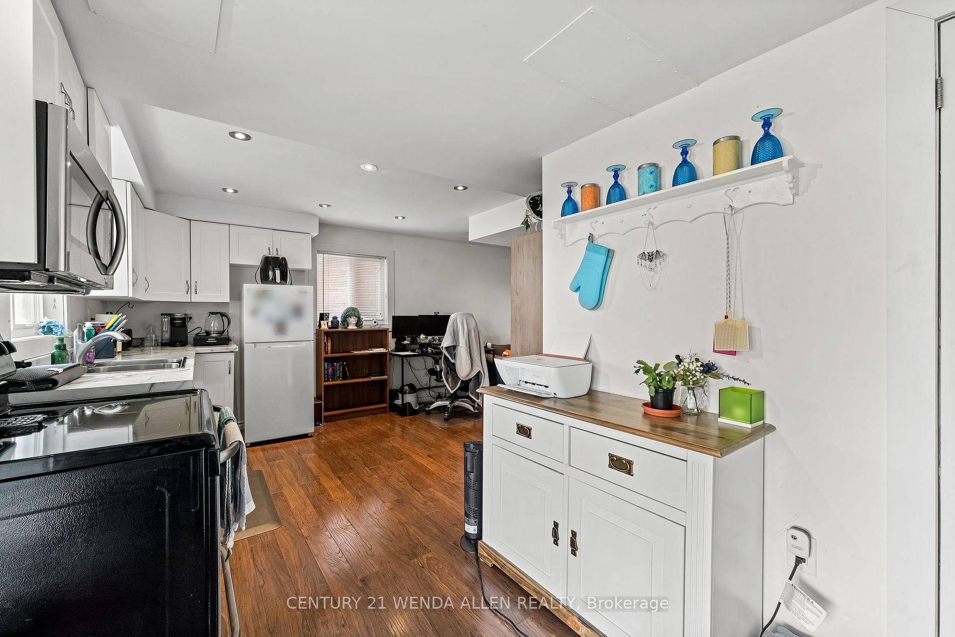 Photo 31 of 956 Townline Road S, Oshawa, Donevan — HOMEH