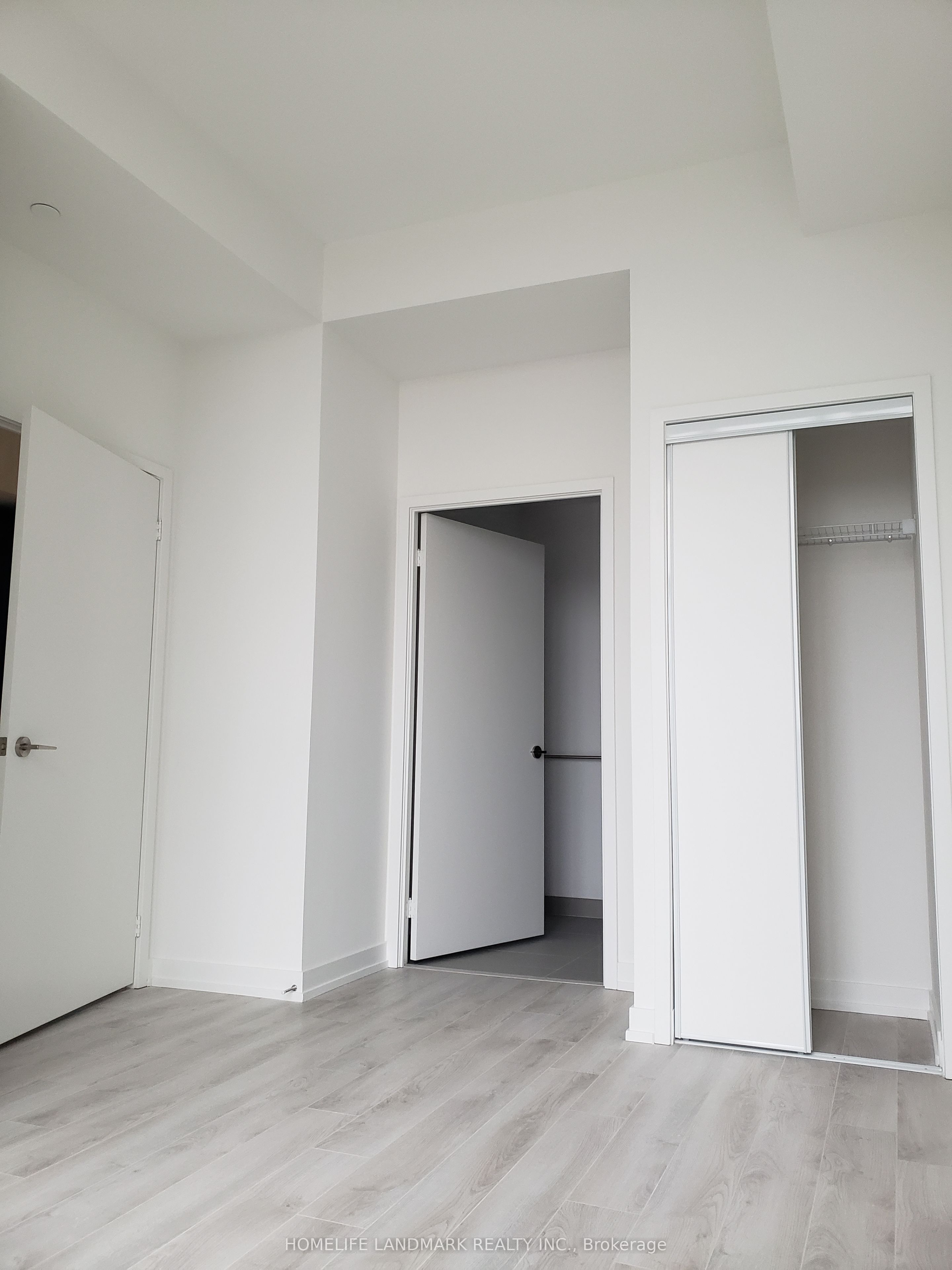 Photo 17 of Unit 420, 33 Helendale Avenue, Toronto, Yonge-Eglinton — HOMEH