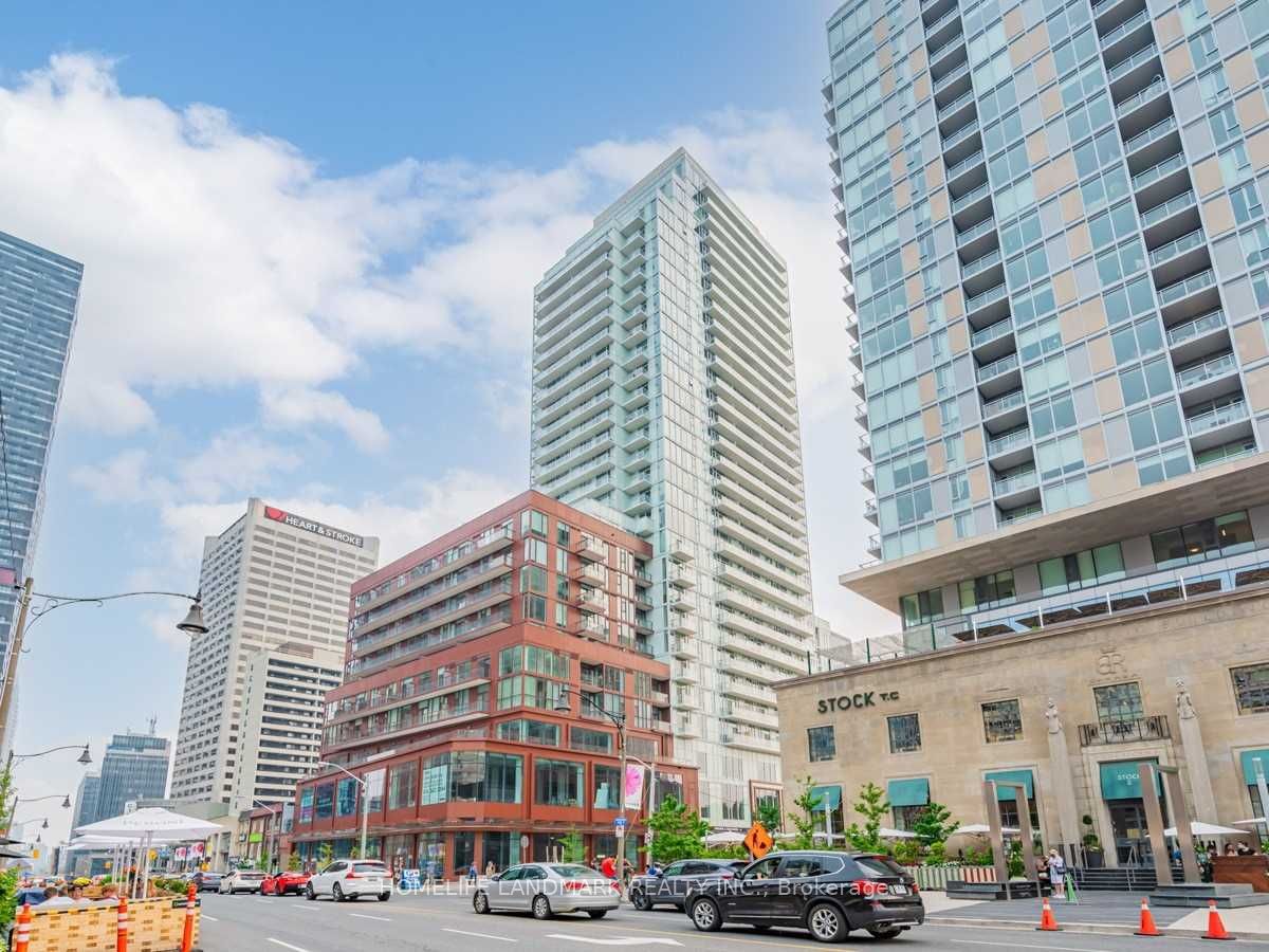 Photo 2 of Unit 420, 33 Helendale Avenue, Toronto, Yonge-Eglinton — HOMEH