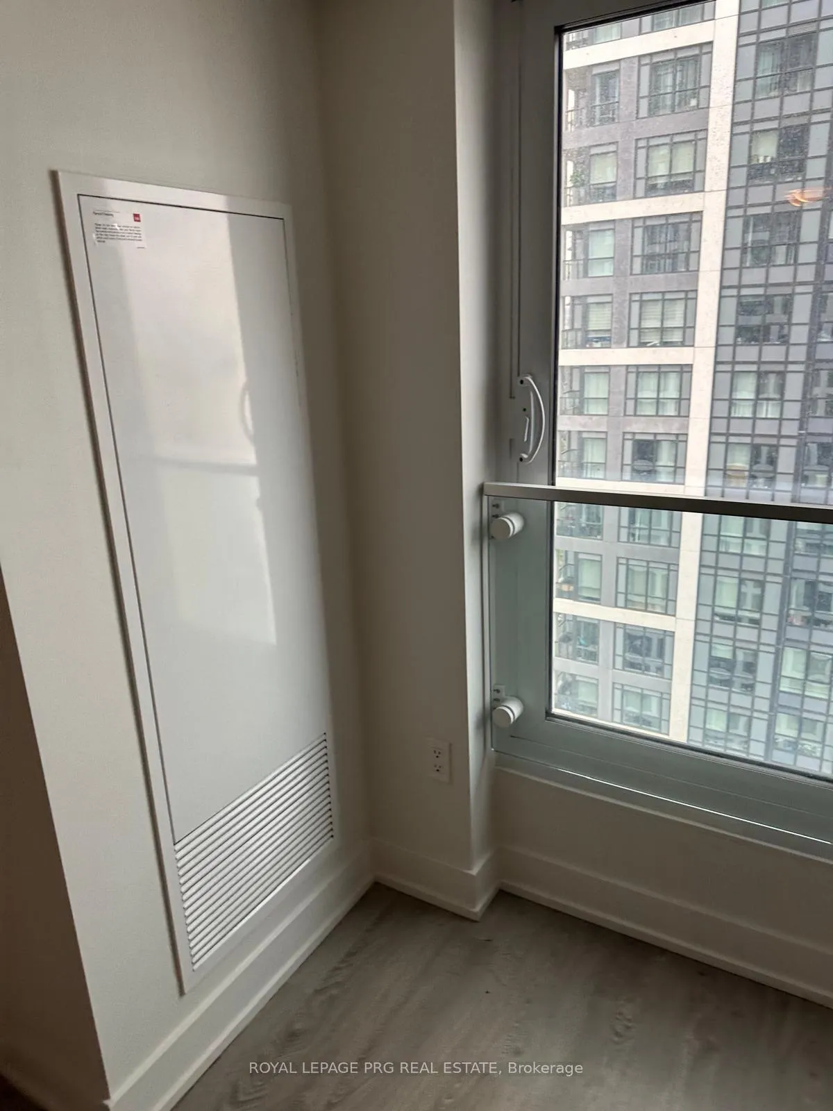Photo 8 of Unit 2721, 9 Mabelle Ave, Etobicoke, Islington-City Centre West — HOMEH