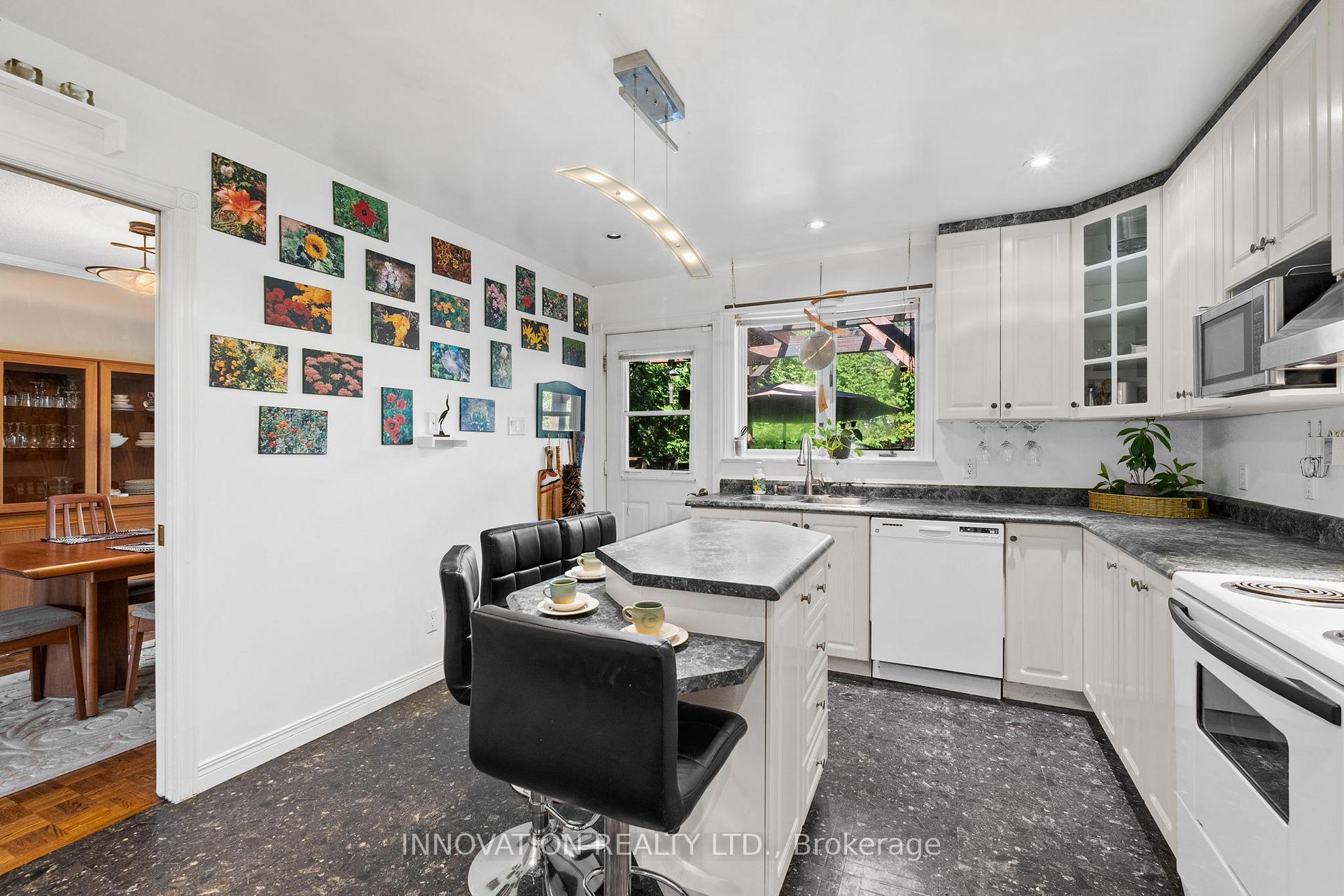Photo 8 of 2931 Ahearn Avenue, Ottawa, Britannia — HOMEH