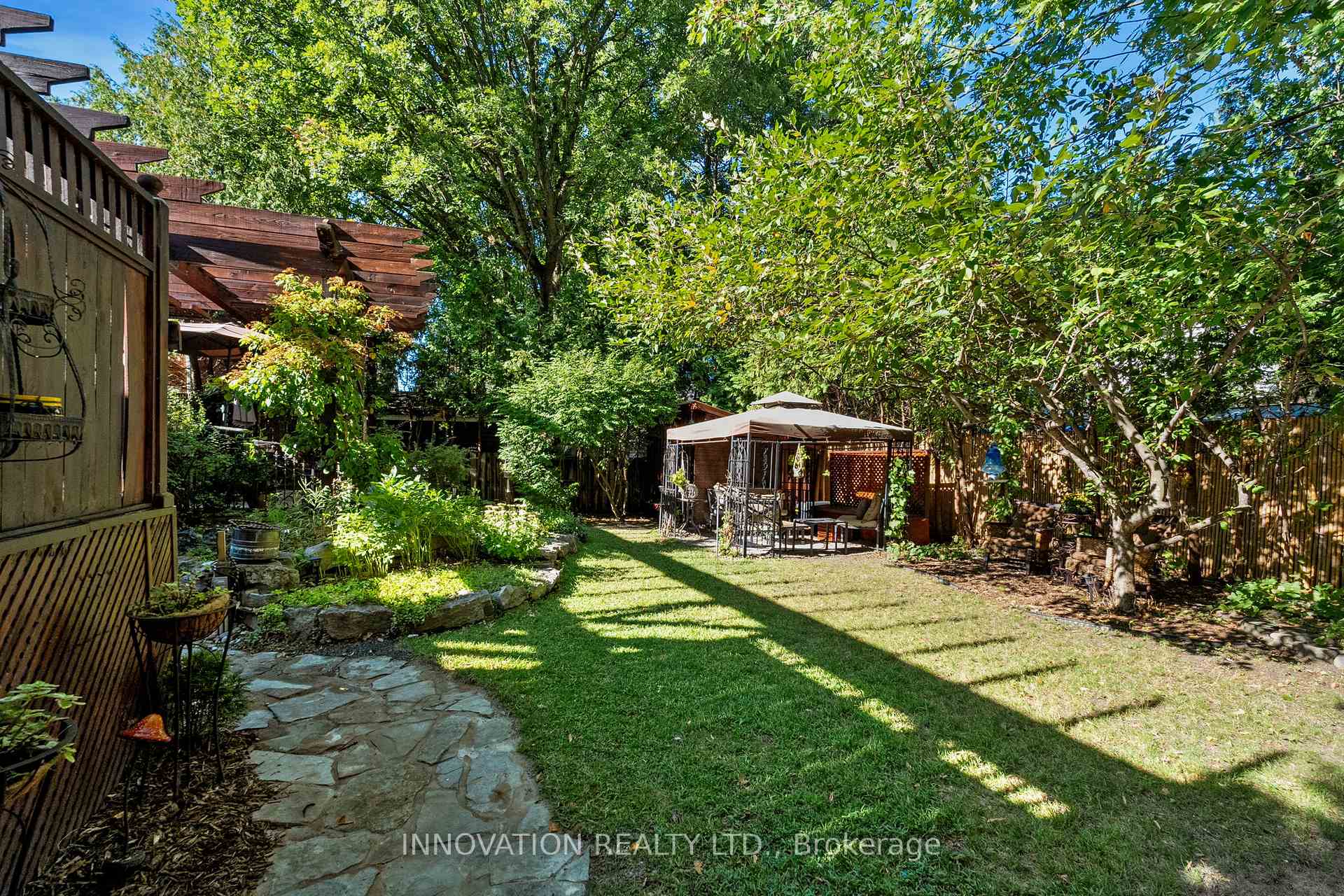 Photo 34 of 2931 Ahearn Avenue, Ottawa, Britannia — HOMEH