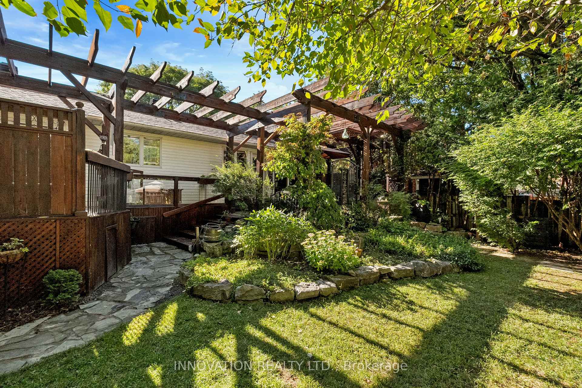 Photo 37 of 2931 Ahearn Avenue, Ottawa, Britannia — HOMEH