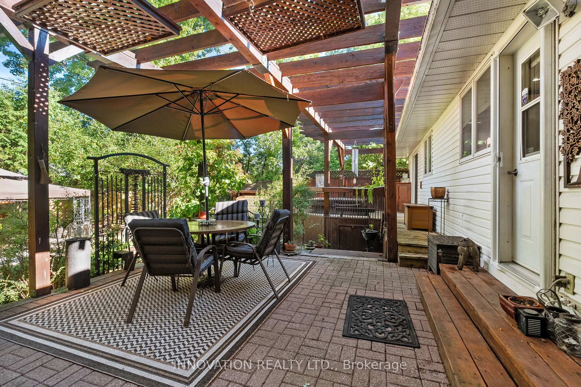 Photo 40 of 2931 Ahearn Avenue, Ottawa, Britannia — HOMEH
