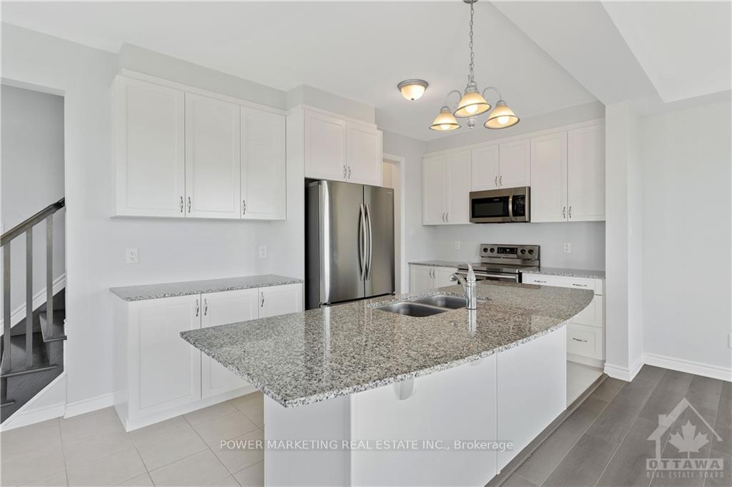 Photo 9 of 301 Sweetclover Way, Ottawa, Avalon West — HOMEH