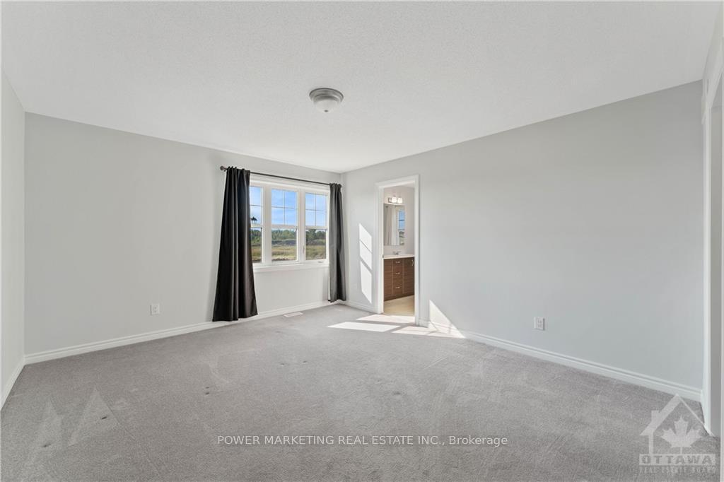 Photo 16 of 301 Sweetclover Way, Ottawa, Avalon West — HOMEH