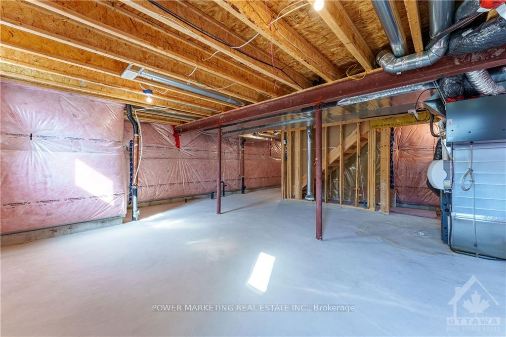 Photo 25 of 301 Sweetclover Way, Ottawa, Avalon West — HOMEH