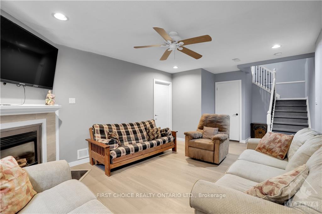 Photo 14 of 641 Casabella Drive, Ottawa, Avalon East — HOMEH