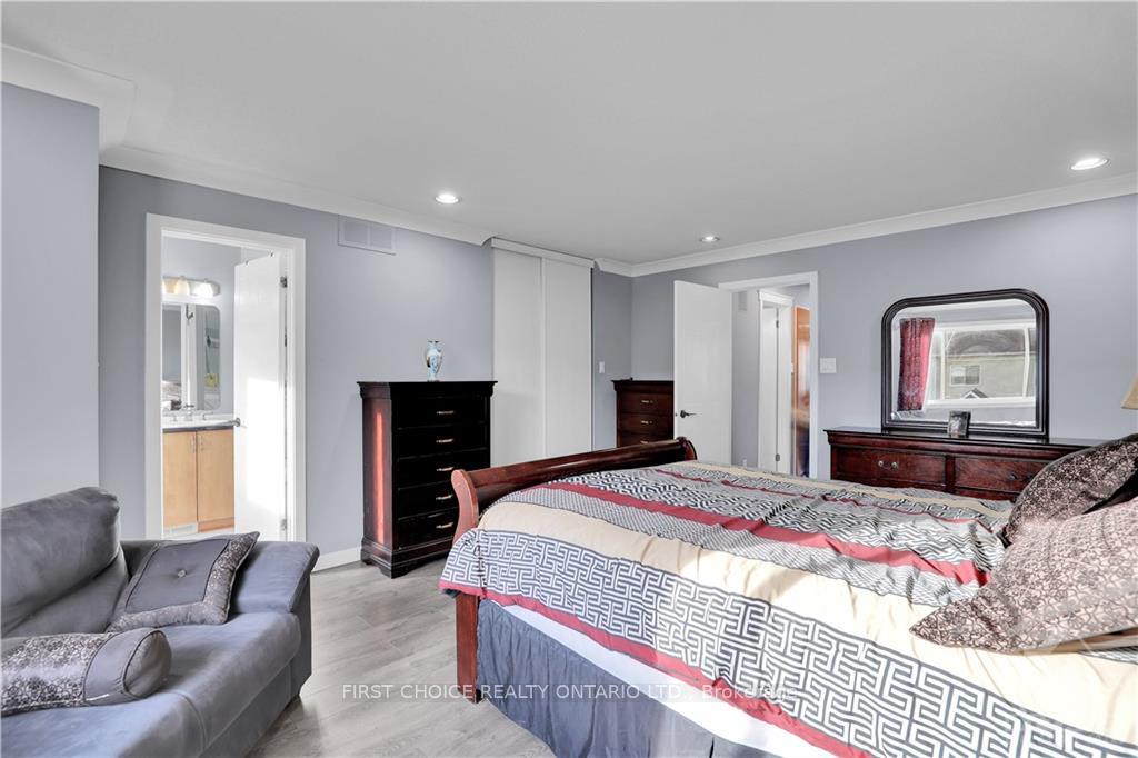 Photo 17 of 641 Casabella Drive, Ottawa, Avalon East — HOMEH