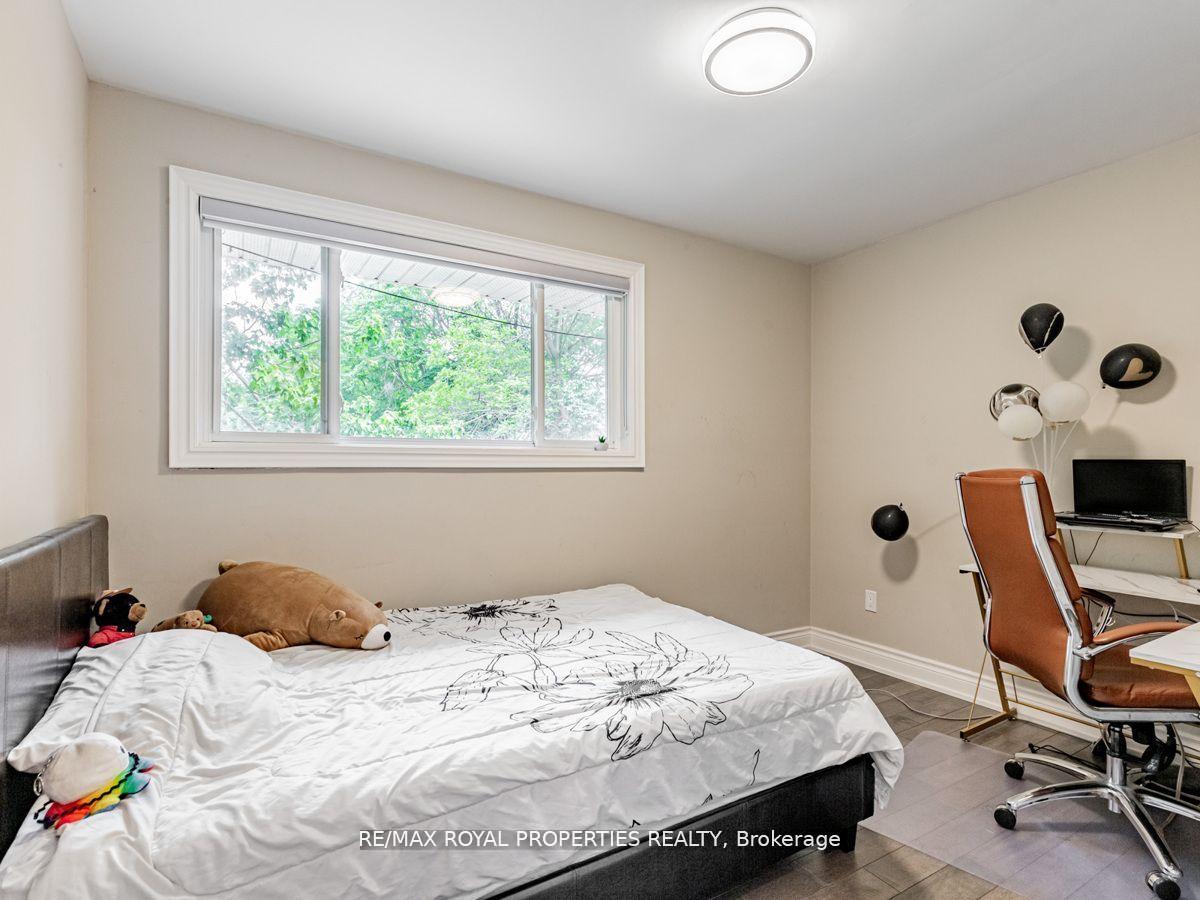 Photo 27 of 576 Bickle Drive, Oshawa, Northwood — HOMEH