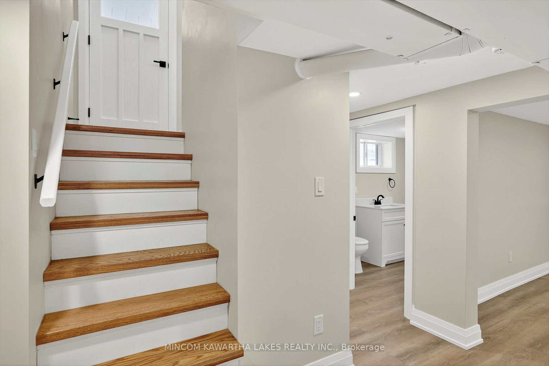 Photo 28 of 152 Langton Street, Peterborough, Northcrest Ward 5 — HOMEH