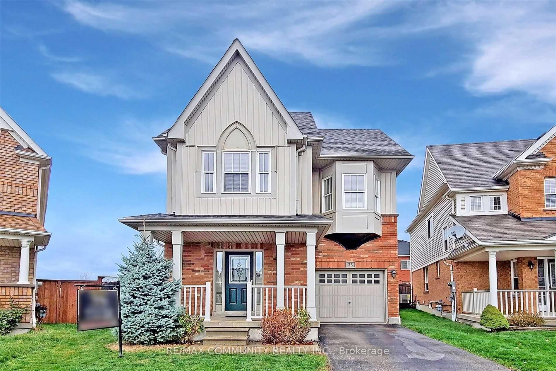 Photo 1 of 33 Decourcy-Ireland Circle, Ajax, Northeast Ajax — HOMEH