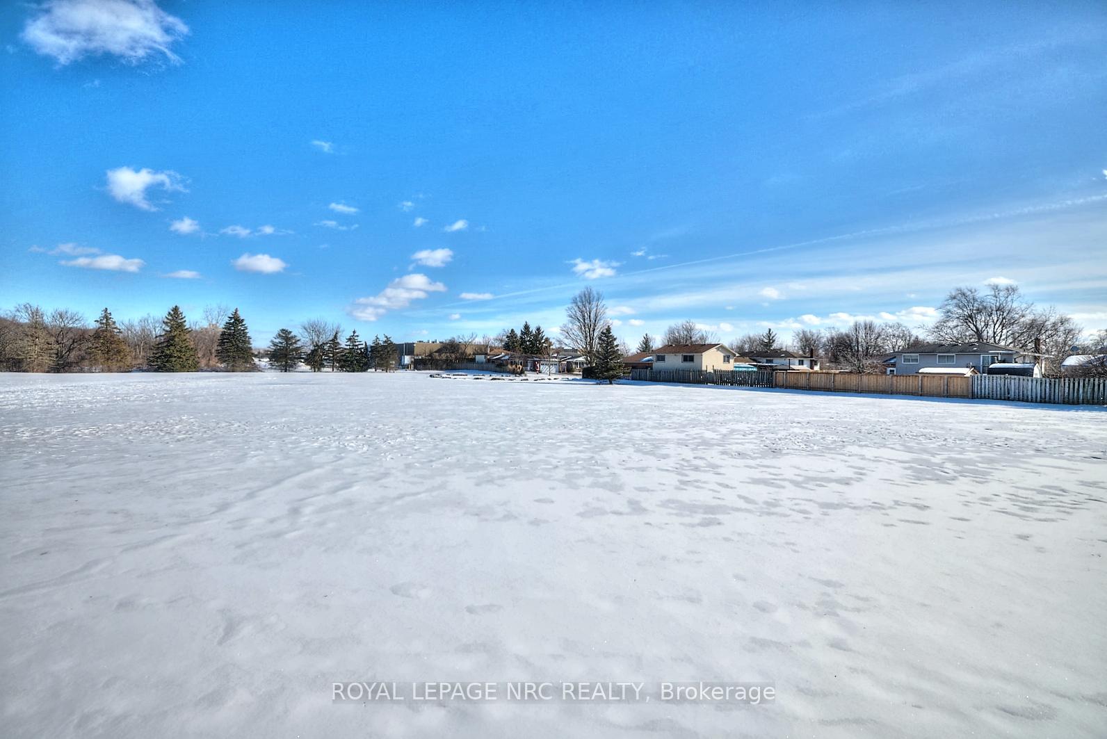 Photo 34 of 99 Page Drive, Welland, N. Welland — HOMEH