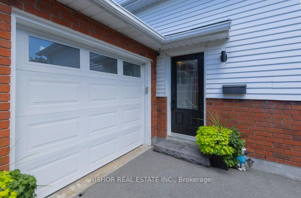 Photo 2 of 1176 Huntington Circle, Peterborough, Otonabee Ward 1 — HOMEH