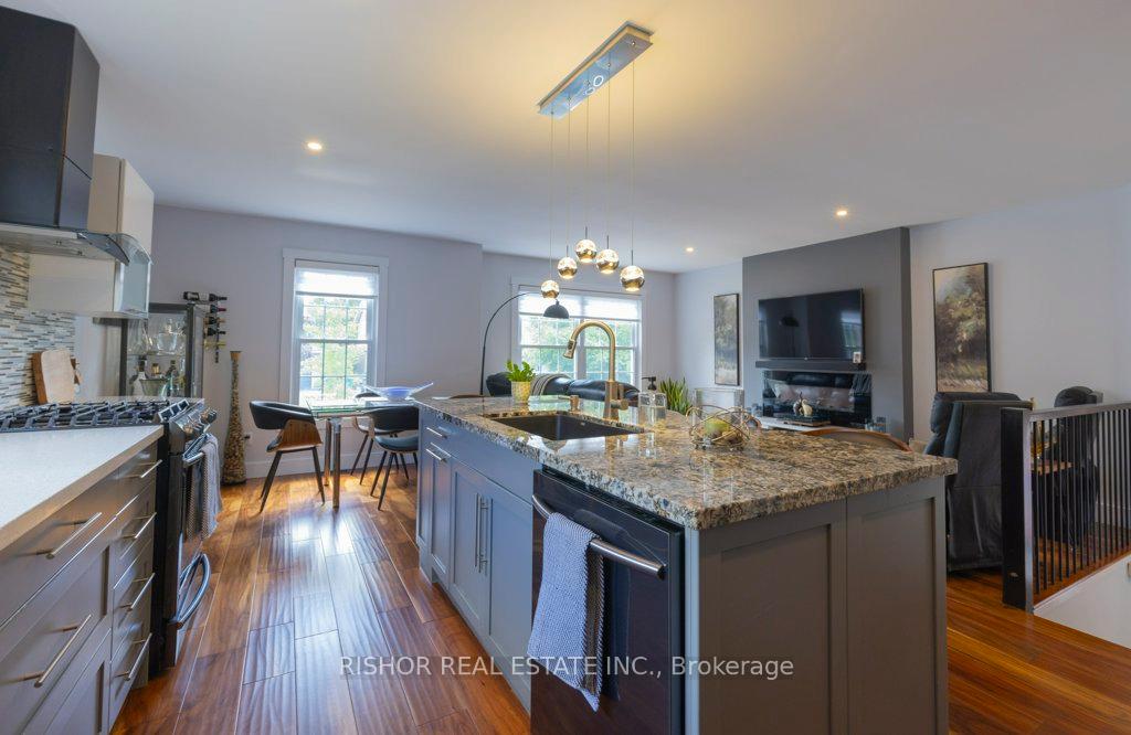 Photo 4 of 1176 Huntington Circle, Peterborough, Otonabee Ward 1 — HOMEH