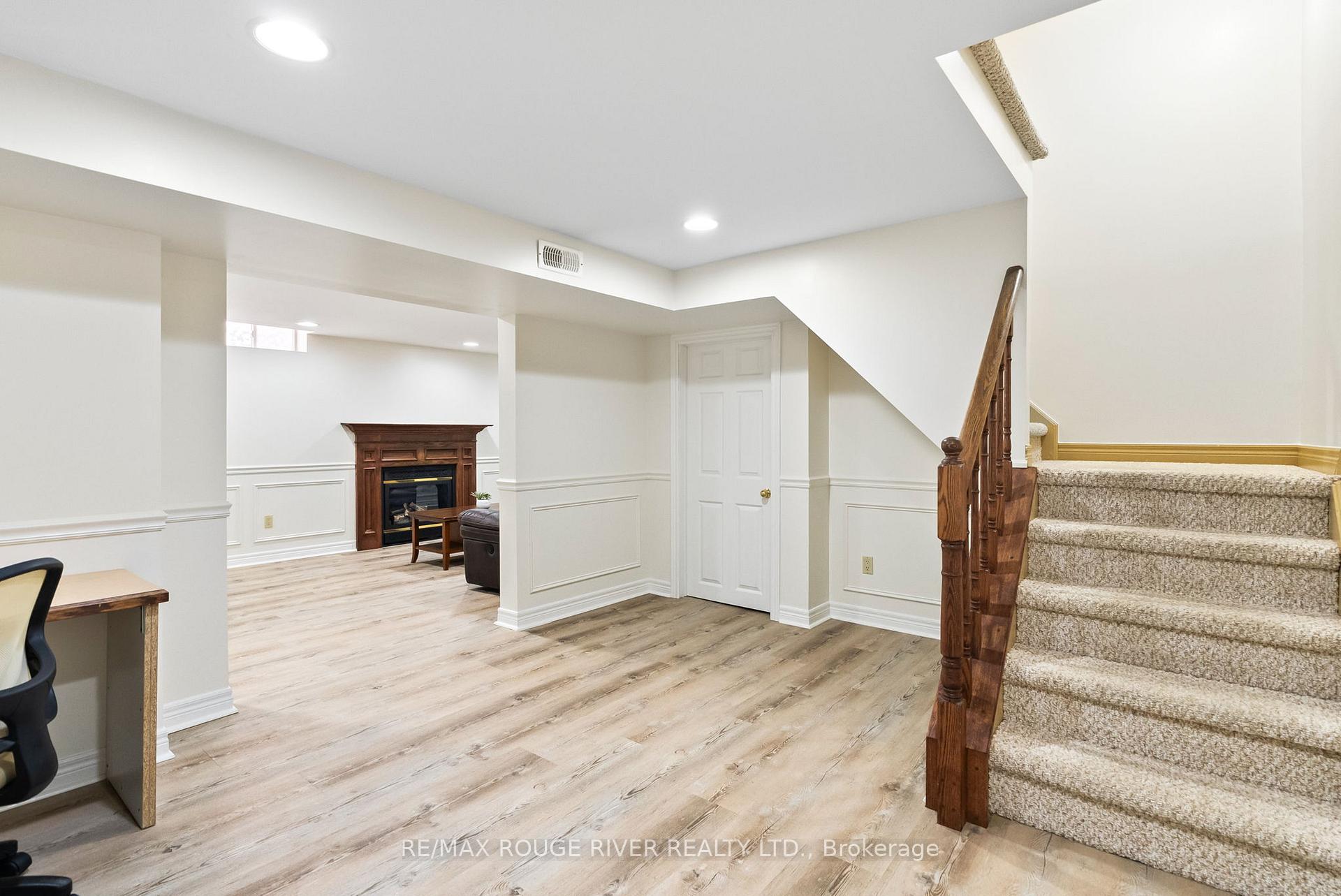 Photo 31 of 23 William Stephenson Drive, Whitby, Blue Grass Meadows — HOMEH