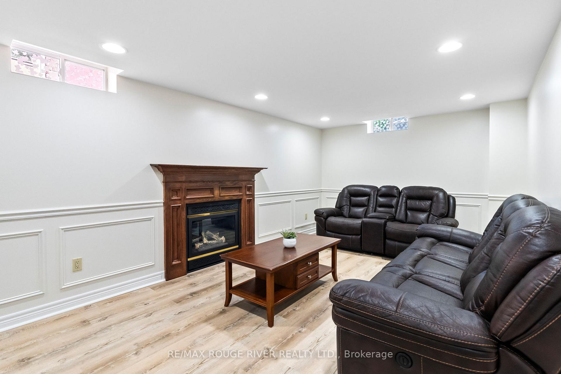 Photo 33 of 23 William Stephenson Drive, Whitby, Blue Grass Meadows — HOMEH