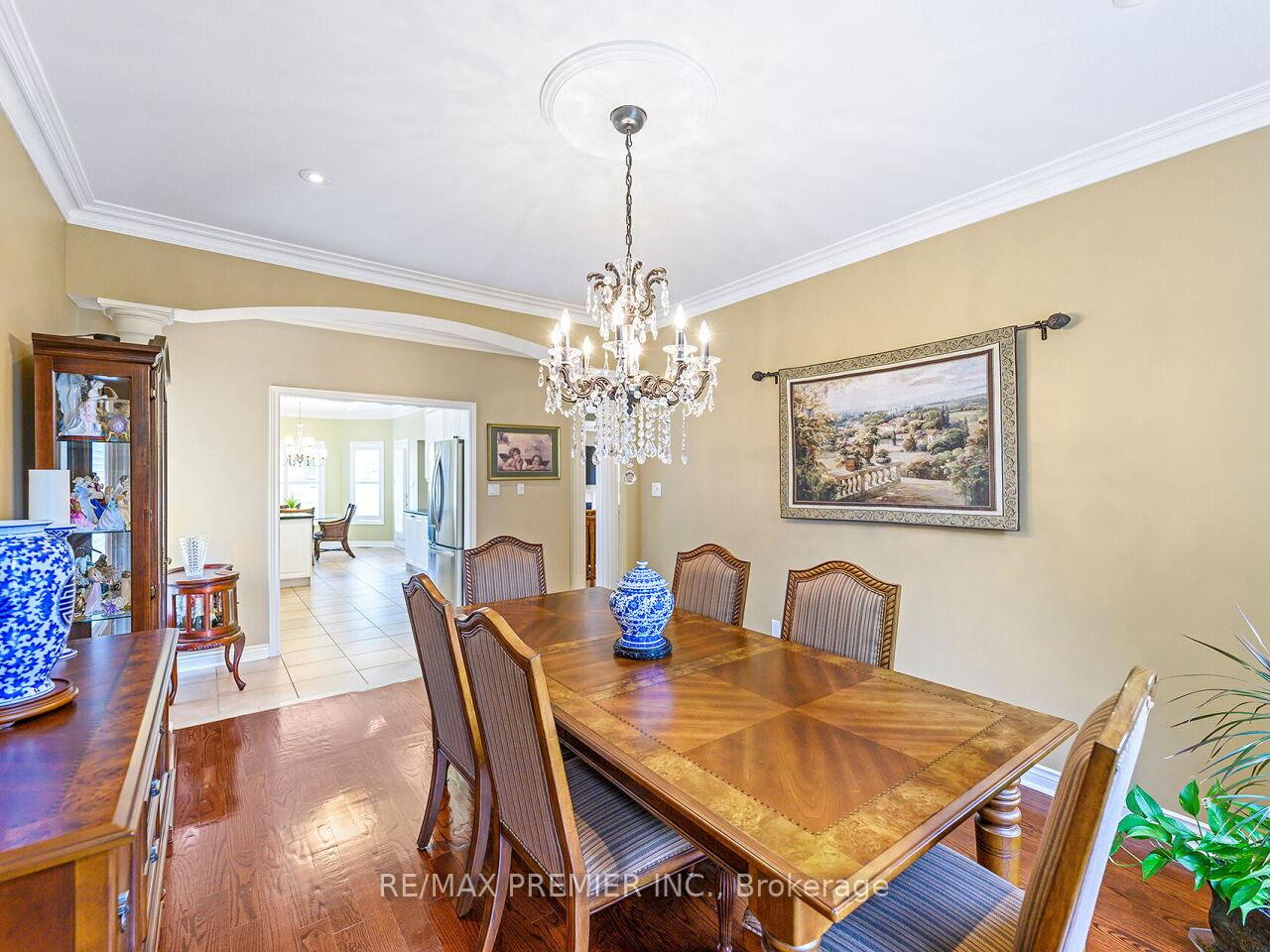 Photo 18 of 473 Vaughan Mills Road, Vaughan, Islington Woods — HOMEH