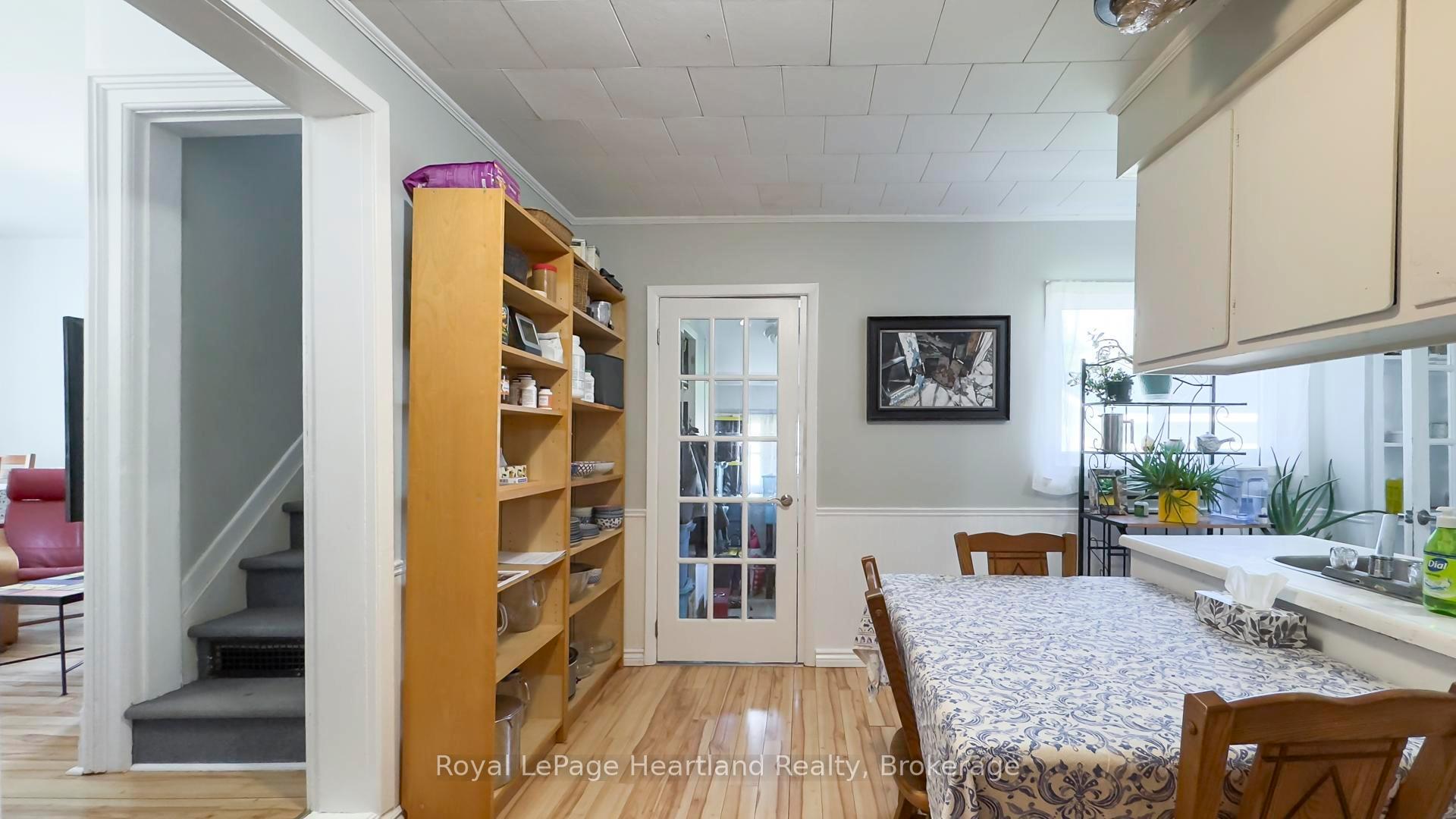 Photo 12 of 88 Richmond Street N, Bluewater, Hensall — HOMEH