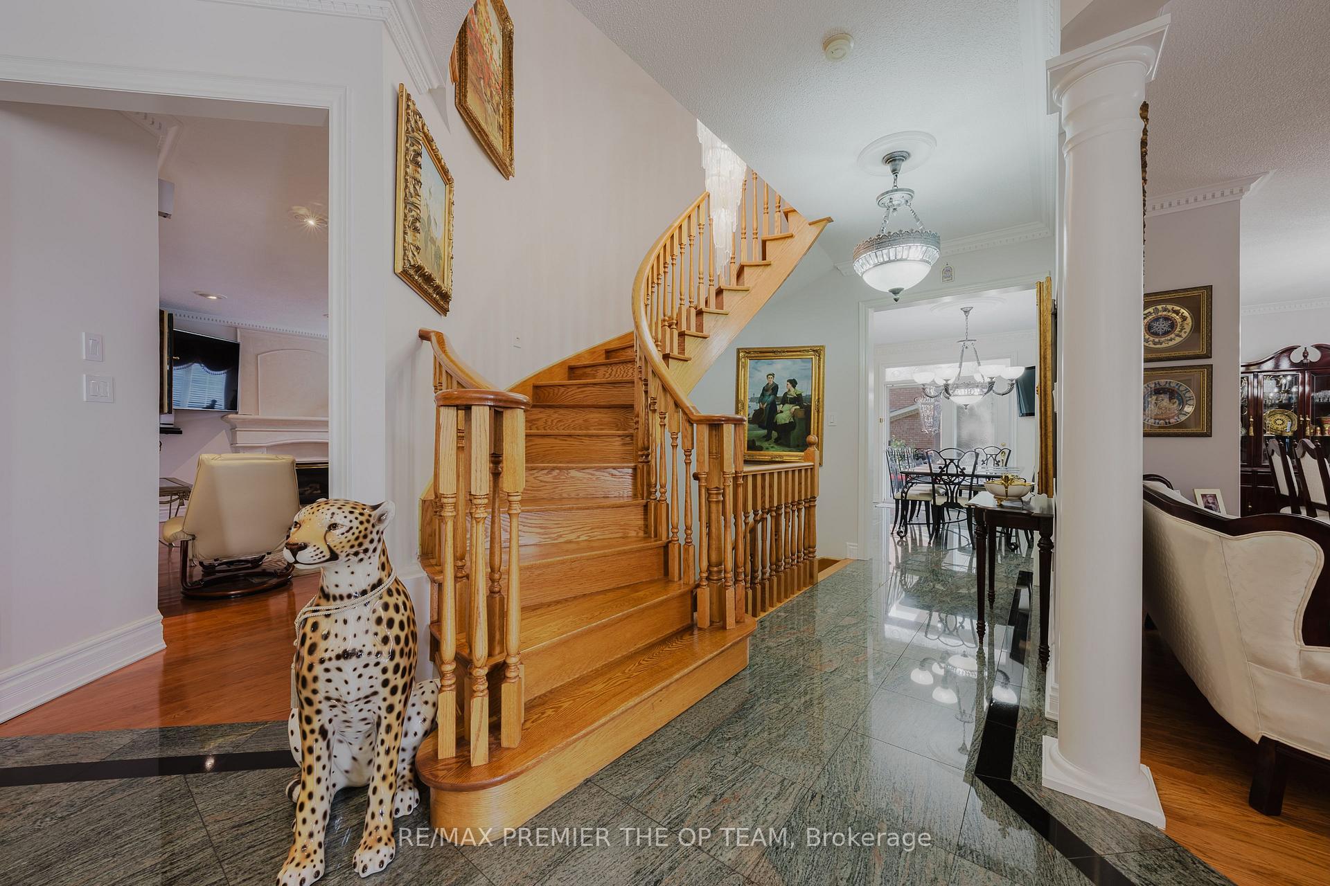 Photo 9 of 159 Woolacott Road, Vaughan, East Woodbridge — HOMEH