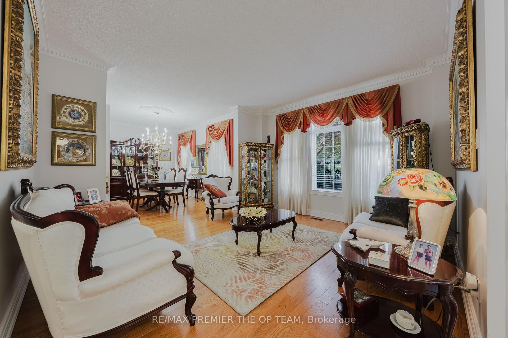Photo 10 of 159 Woolacott Road, Vaughan, East Woodbridge — HOMEH