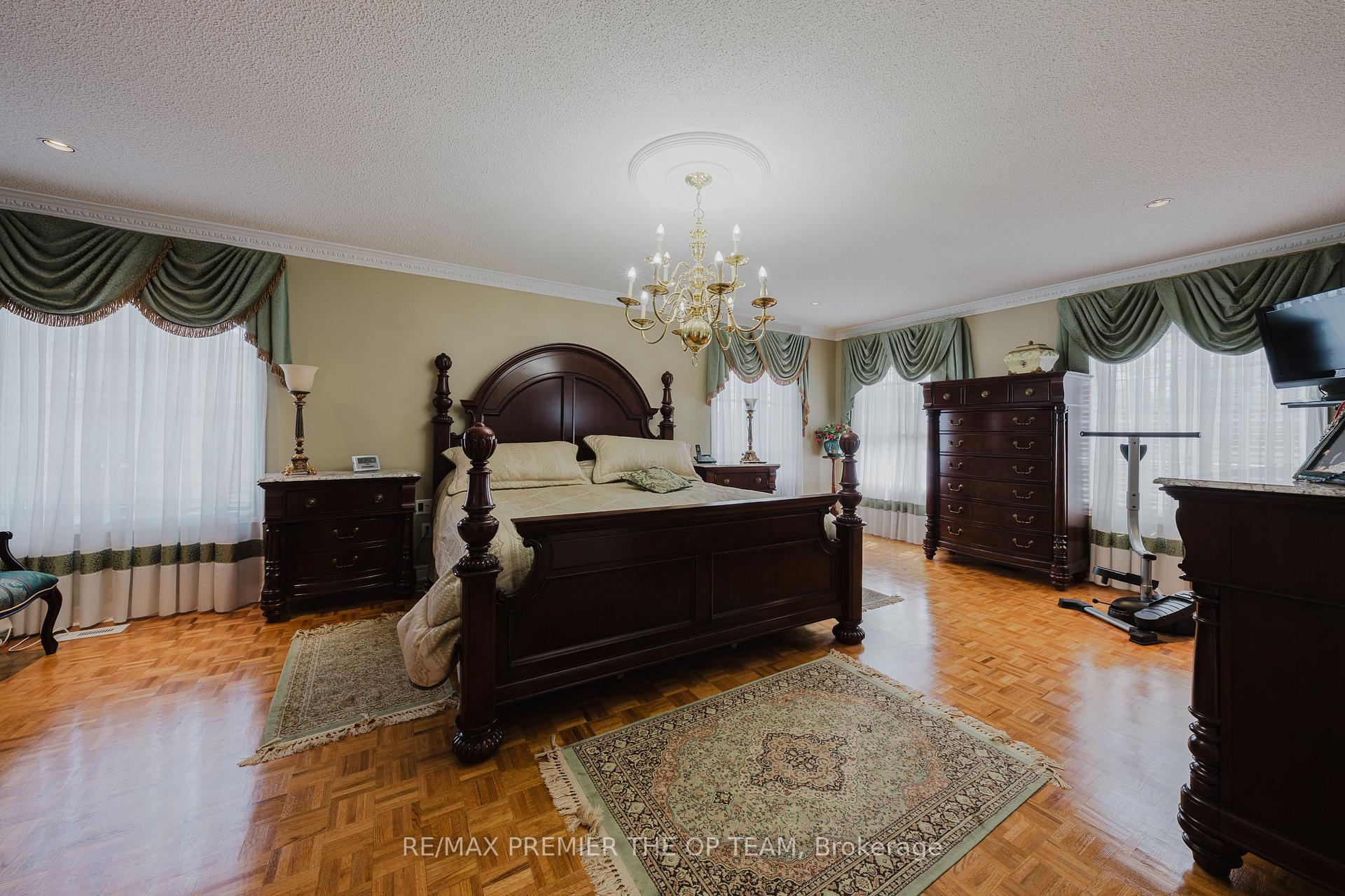 Photo 19 of 159 Woolacott Road, Vaughan, East Woodbridge — HOMEH
