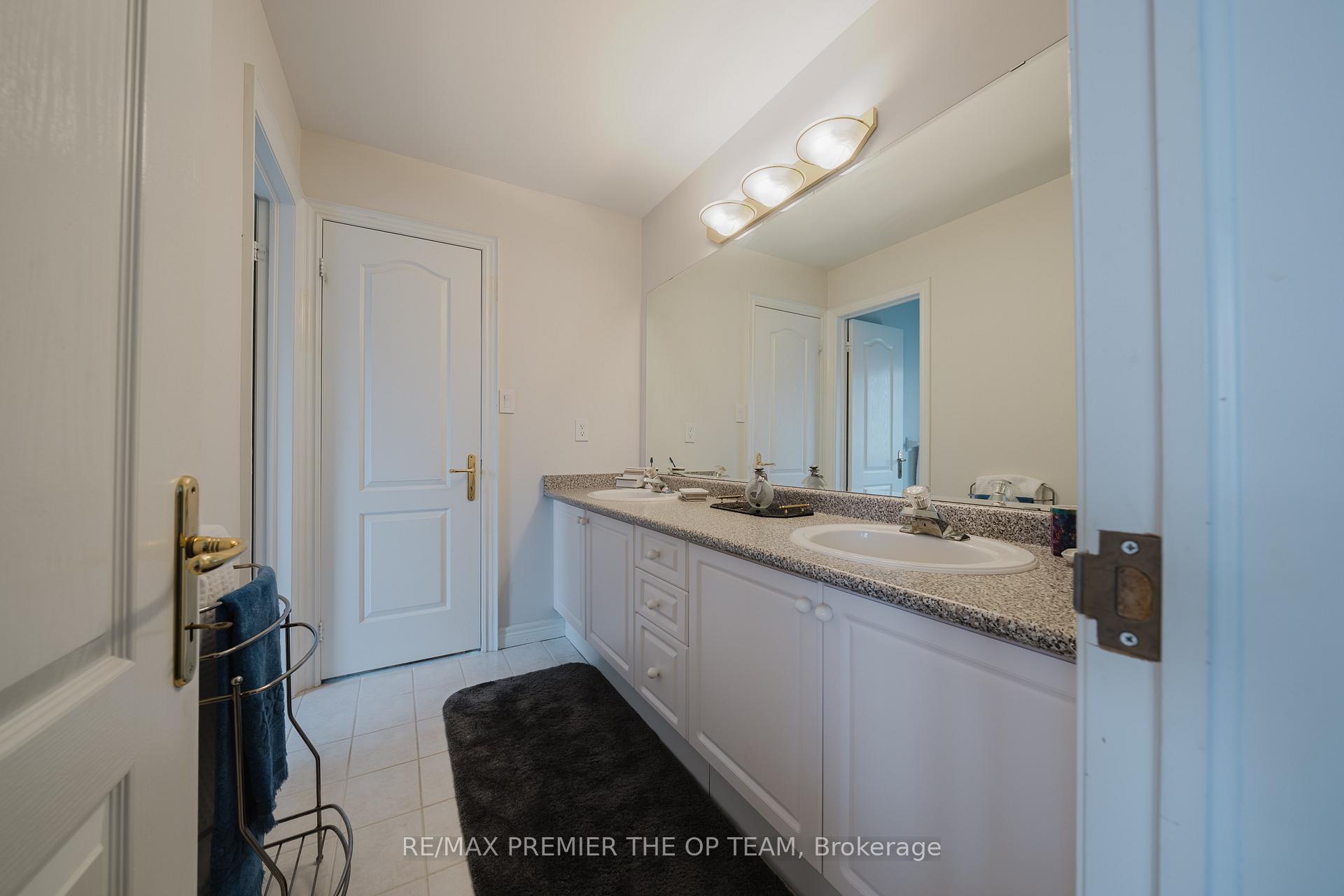 Photo 24 of 159 Woolacott Road, Vaughan, East Woodbridge — HOMEH