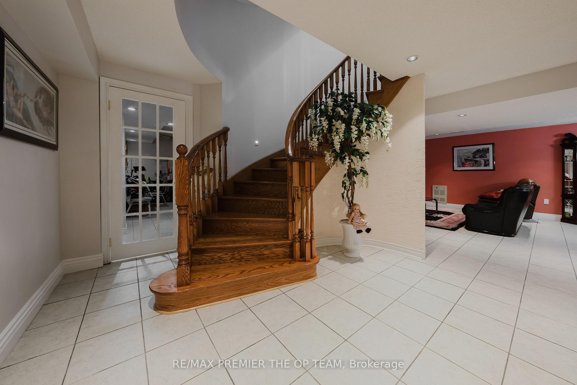 Photo 34 of 159 Woolacott Road, Vaughan, East Woodbridge — HOMEH