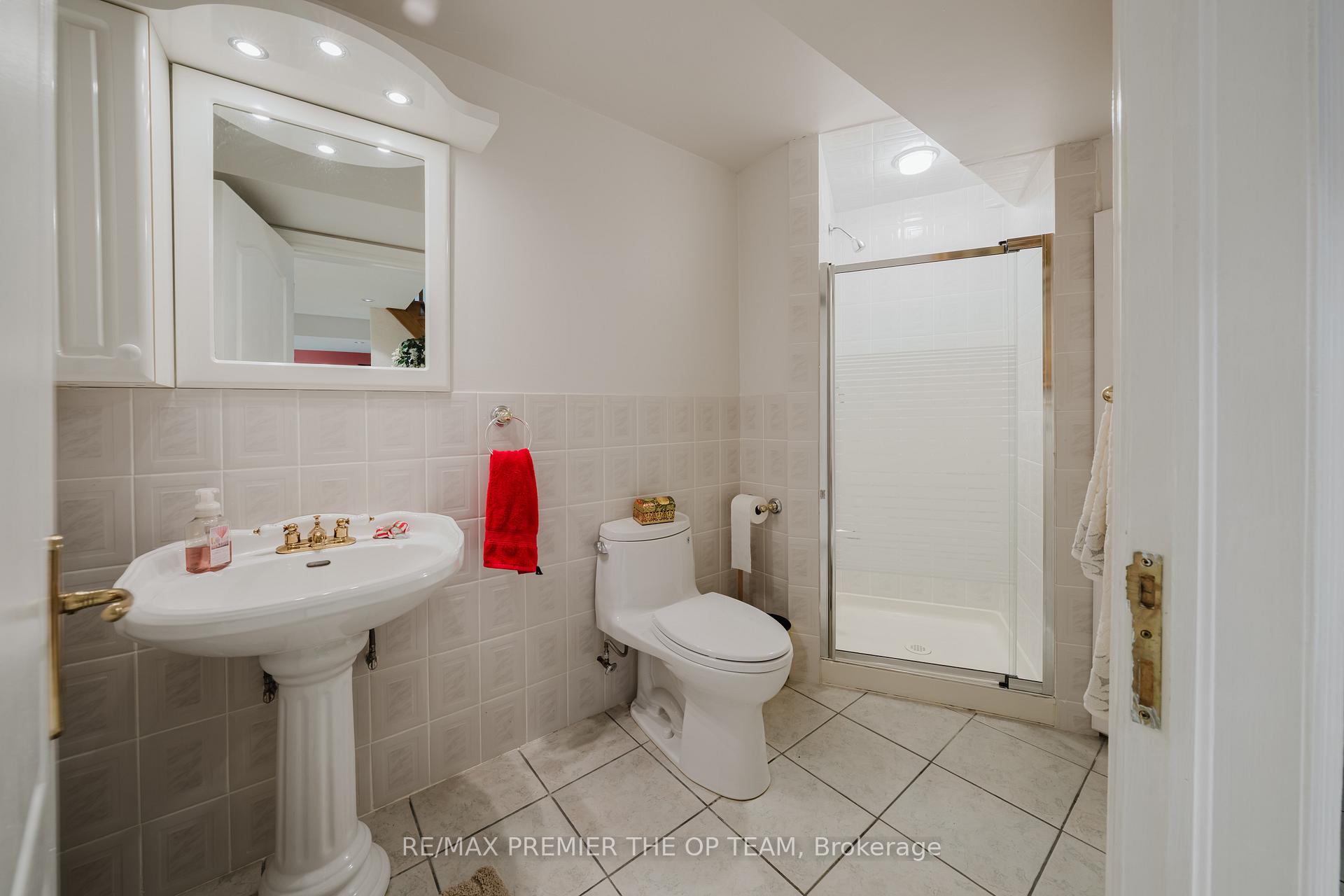 Photo 38 of 159 Woolacott Road, Vaughan, East Woodbridge — HOMEH