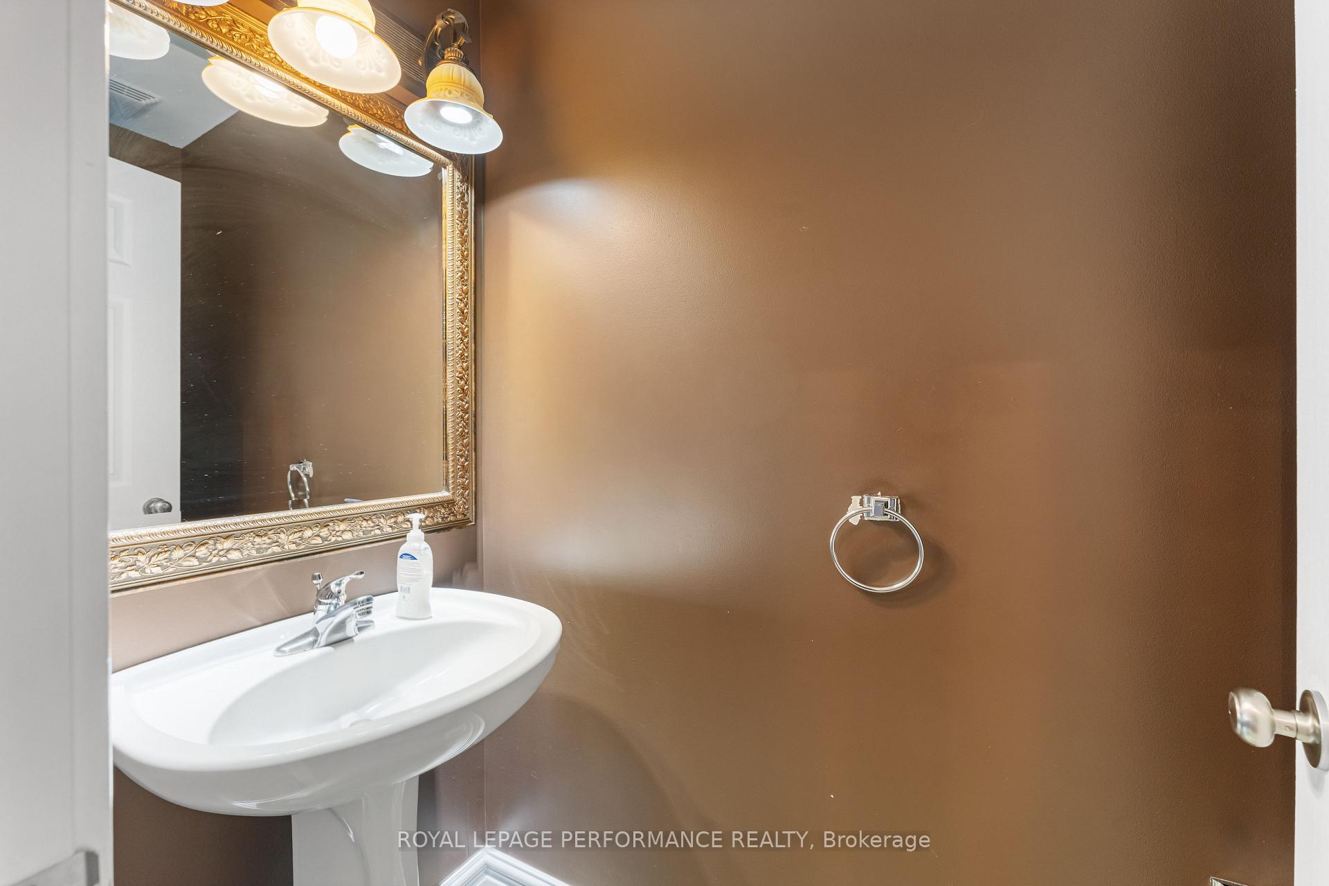 Photo 5 of 514 Louis Toscano Drive, Ottawa, Avalon East — HOMEH