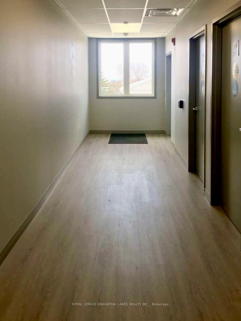 Photo 5 of Unit Unit, 448 Osborne Street, Brock, Beaverton — HOMEH