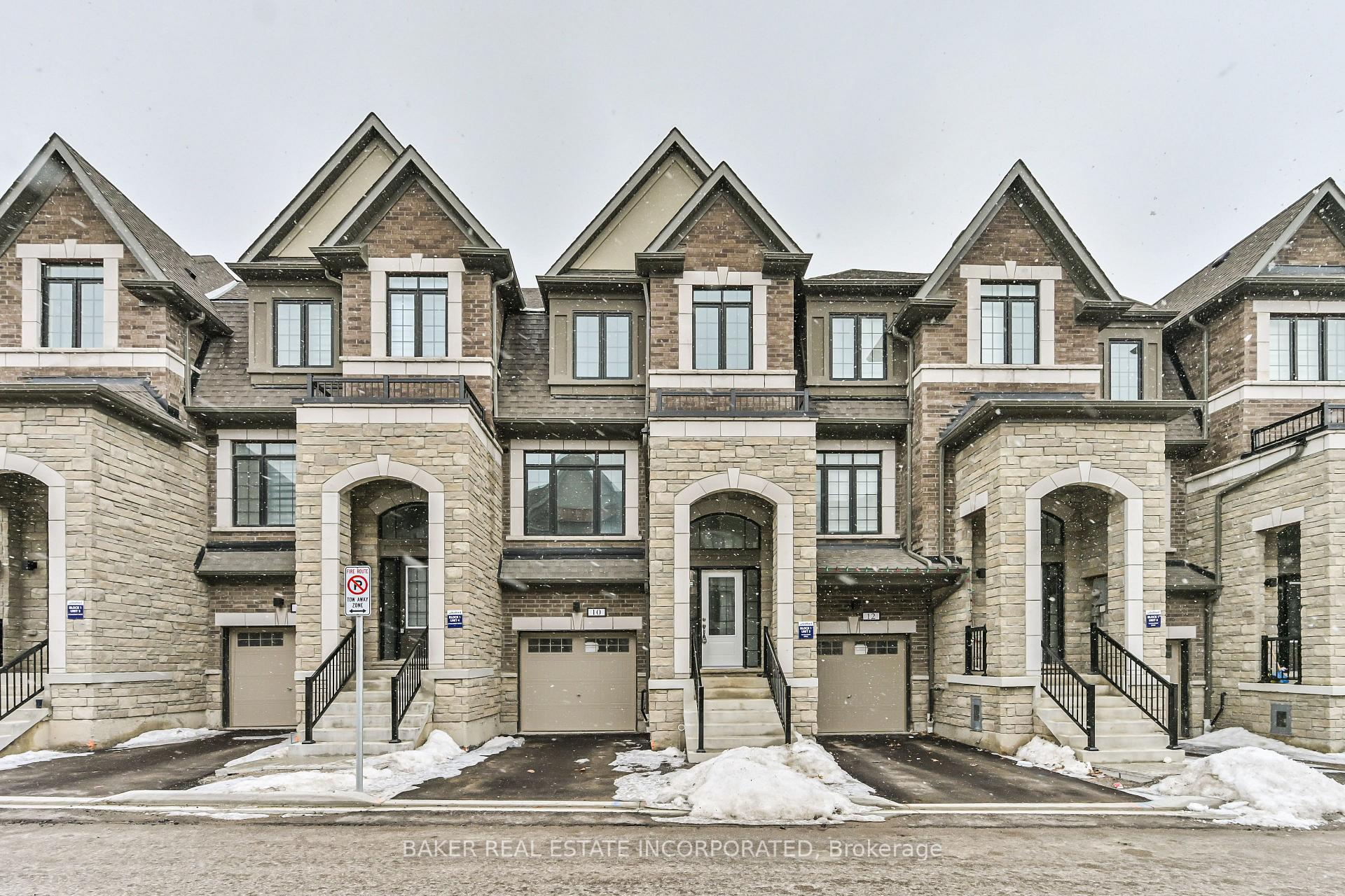 Front of 10 Calloway Way