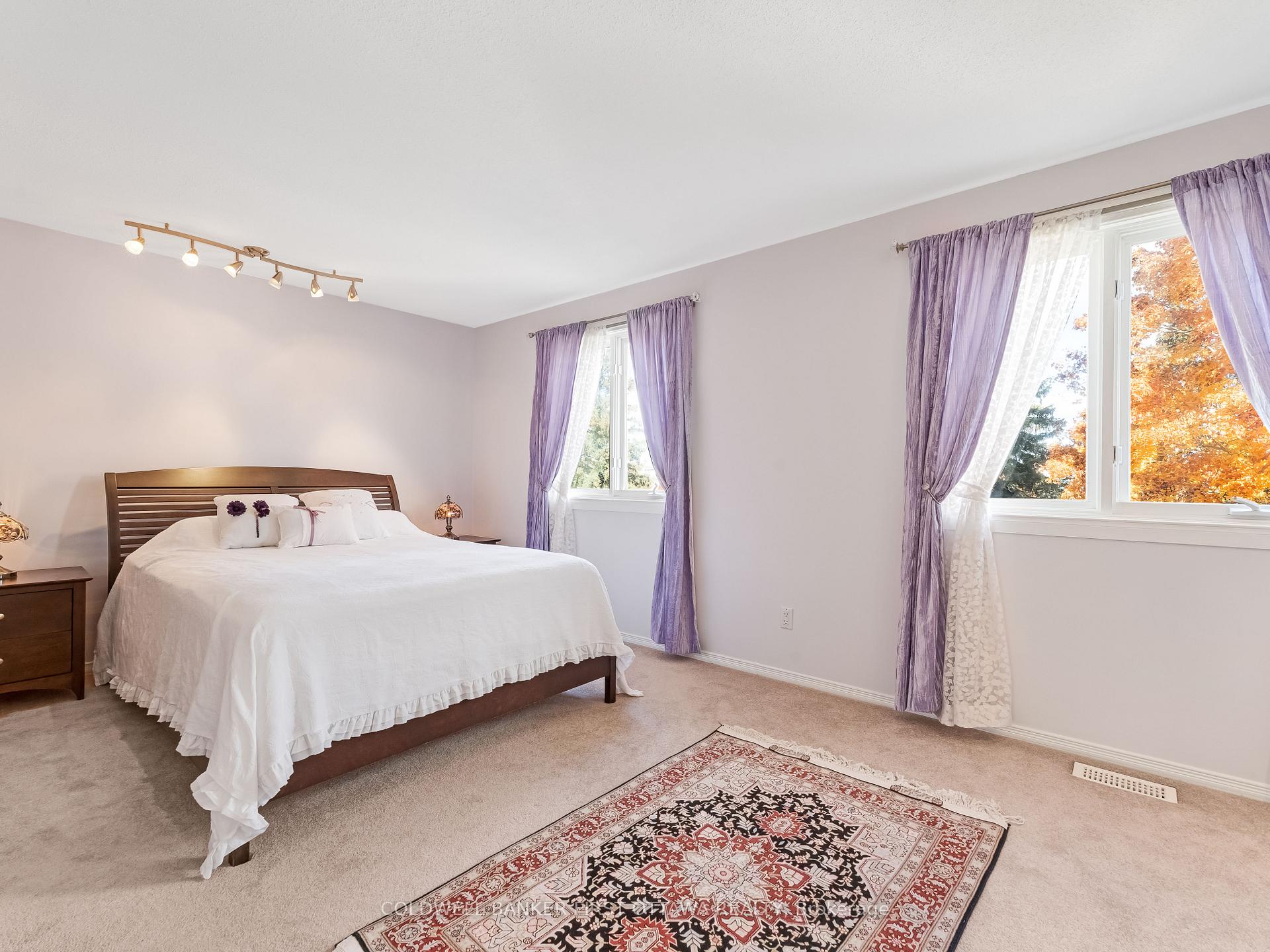 Photo 18 of 439 Grassland Terrace, Ottawa, Queenswood Heights South — HOMEH