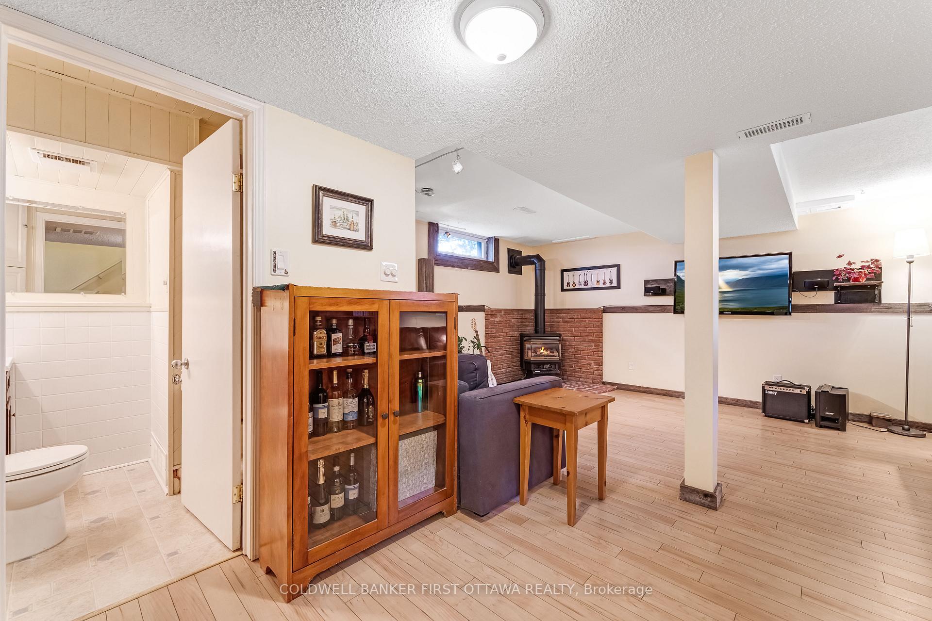 Photo 27 of 439 Grassland Terrace, Ottawa, Queenswood Heights South — HOMEH