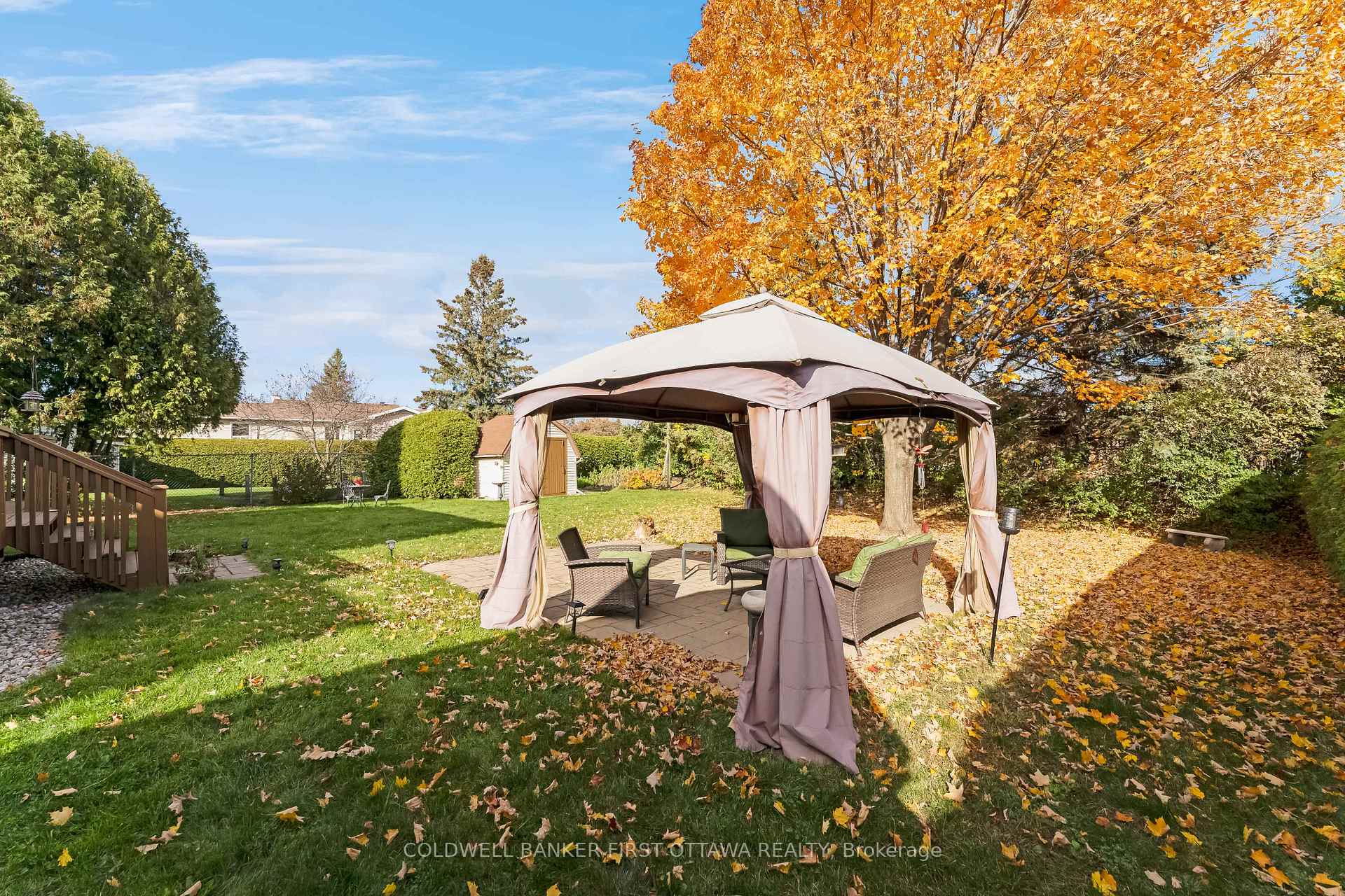 Photo 30 of 439 Grassland Terrace, Ottawa, Queenswood Heights South — HOMEH