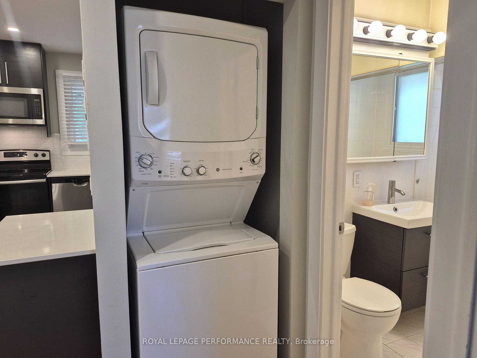 Photo 14 of Unit A, 2529 Roman Avenue, Ottawa, Queensway Terrace North — HOMEH