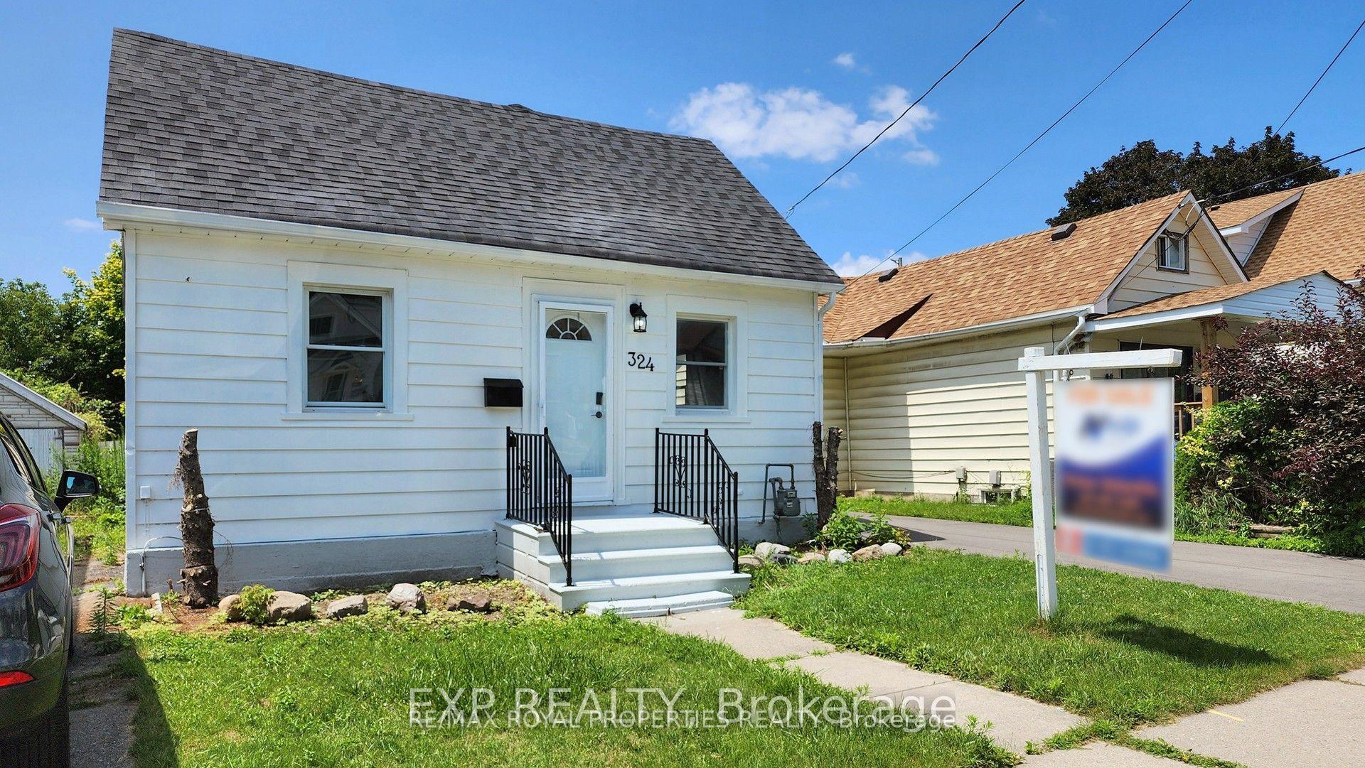 Photo 3 of 324 French Street, Oshawa, O'Neill — HOMEH