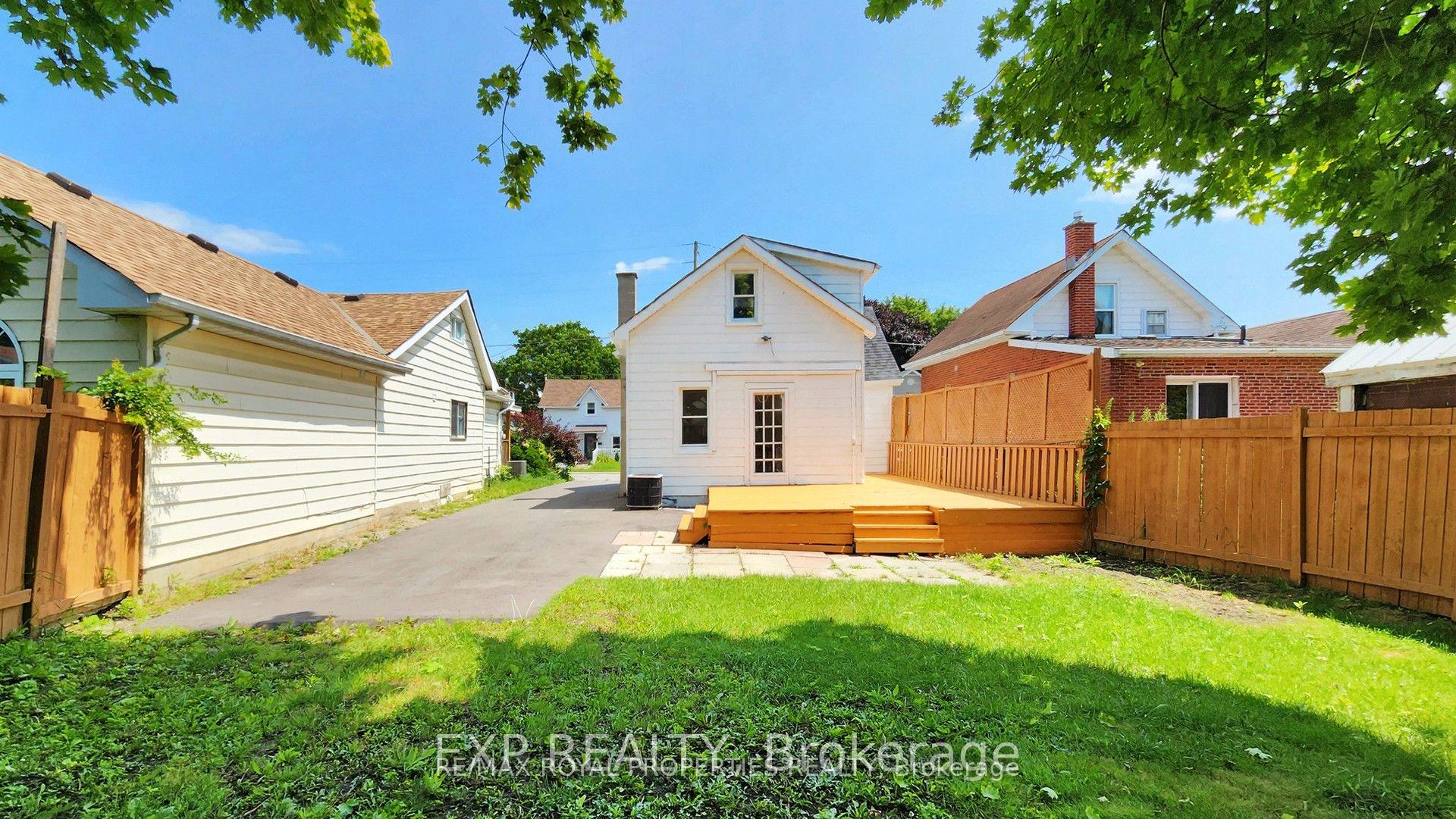 Photo 28 of 324 French Street, Oshawa, O'Neill — HOMEH