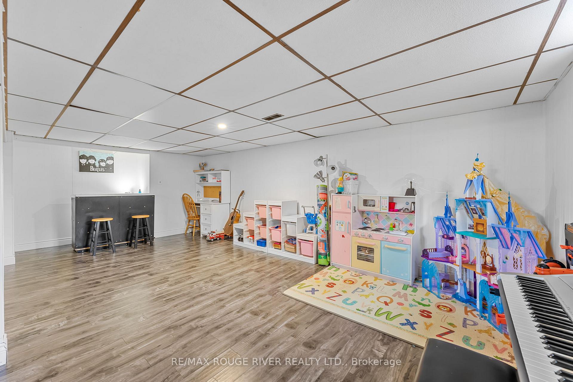 Photo 18 of 55 Grange Avenue, Welland, Lincoln/Crowland — HOMEH